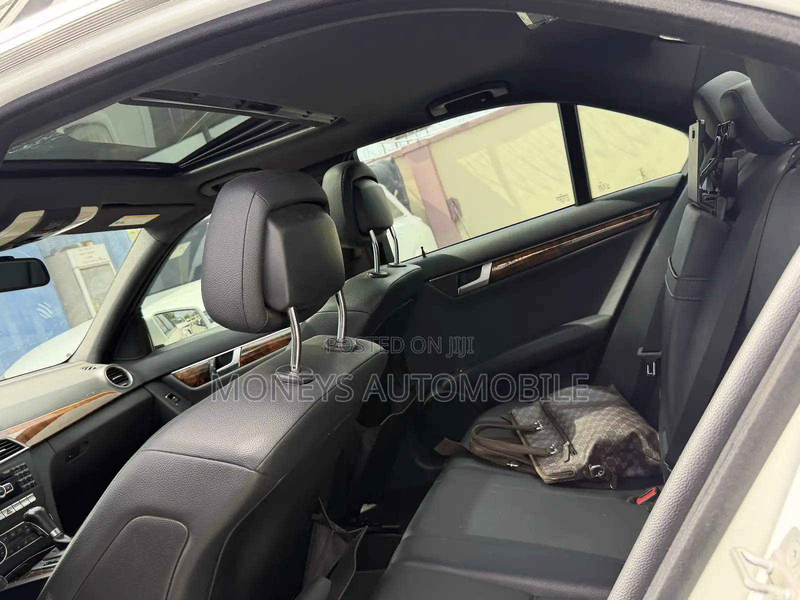 Mercedes-Benz C250 2014 White