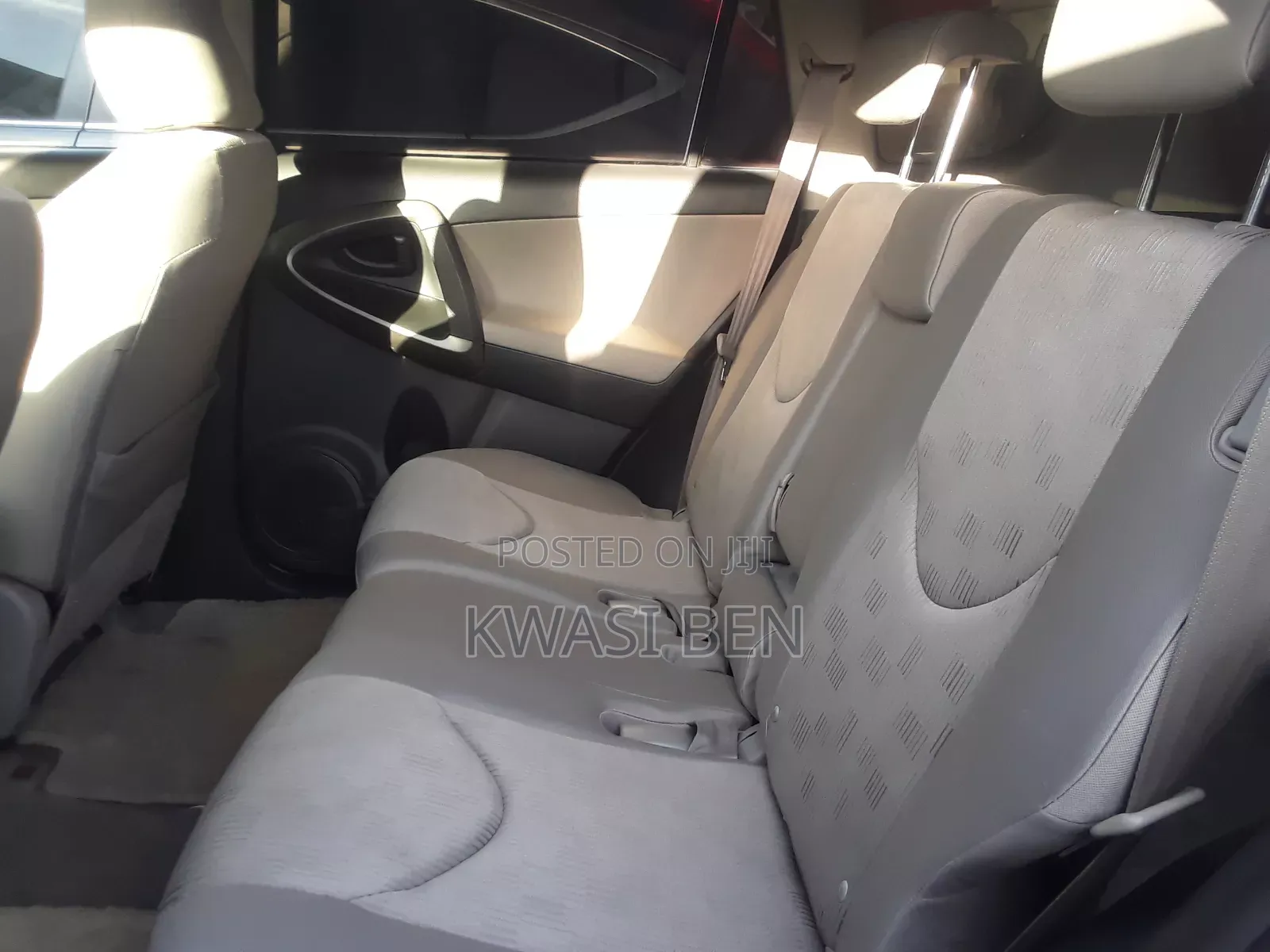 Toyota RAV4 2010 Black