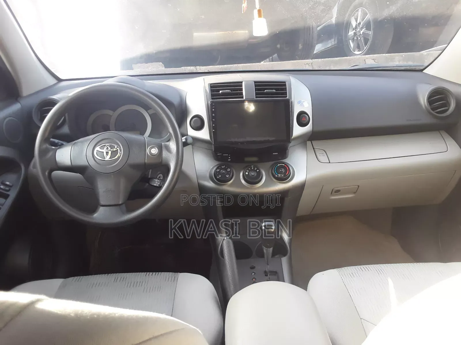 Toyota RAV4 2010 Black
