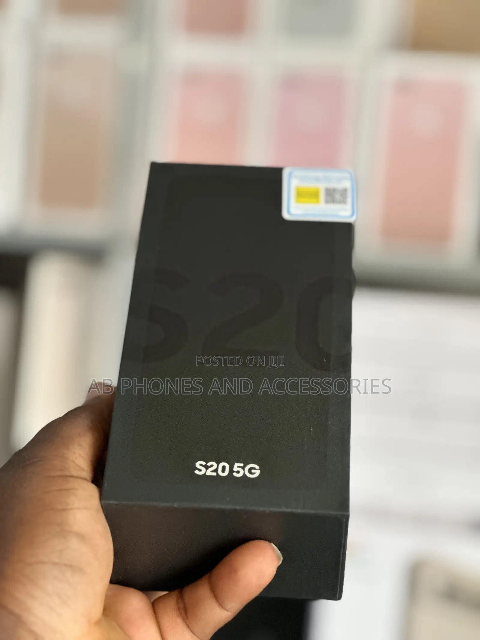New Samsung Galaxy S20 128 GB Black