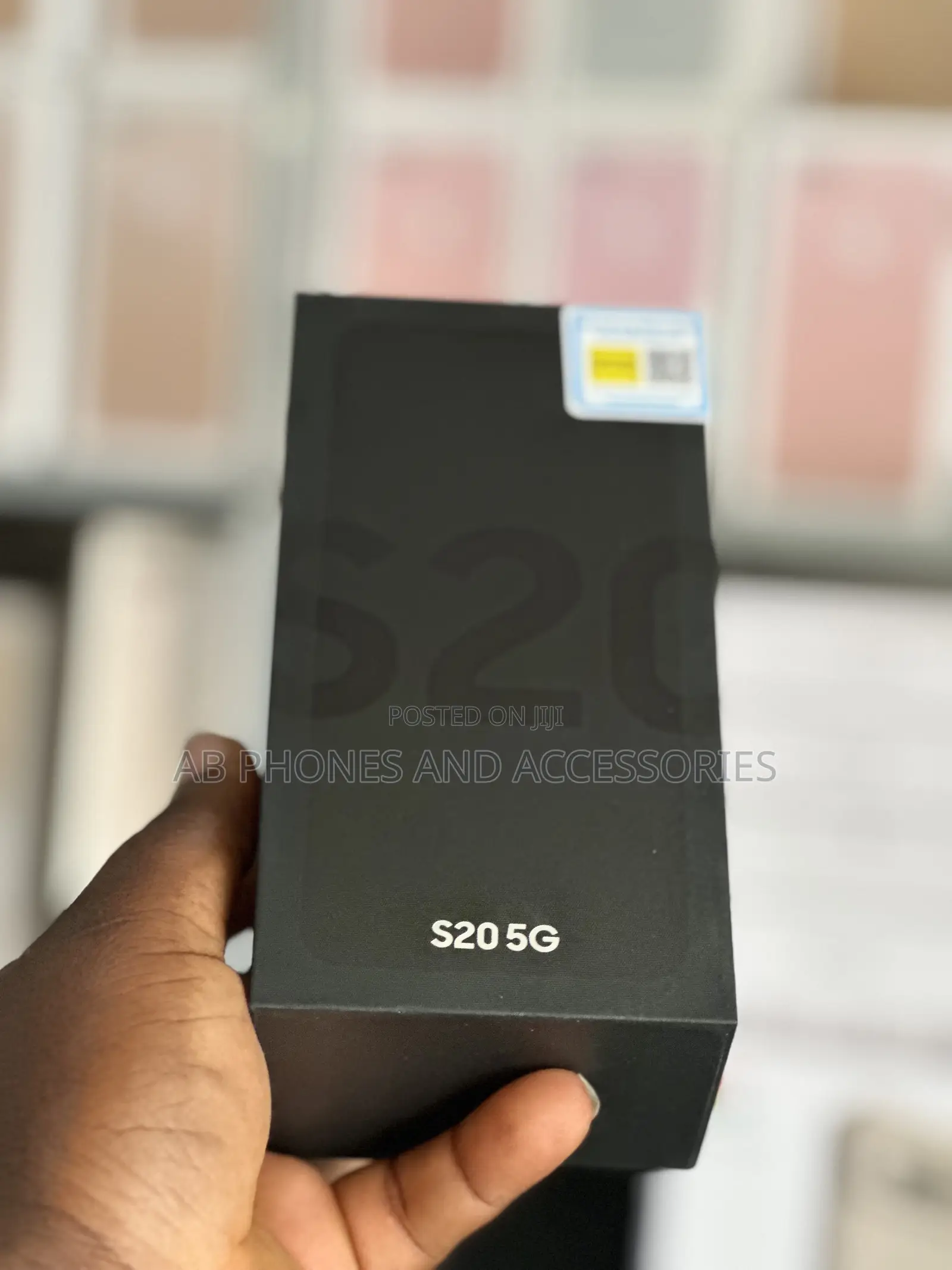 New Samsung Galaxy S20 128 GB Black