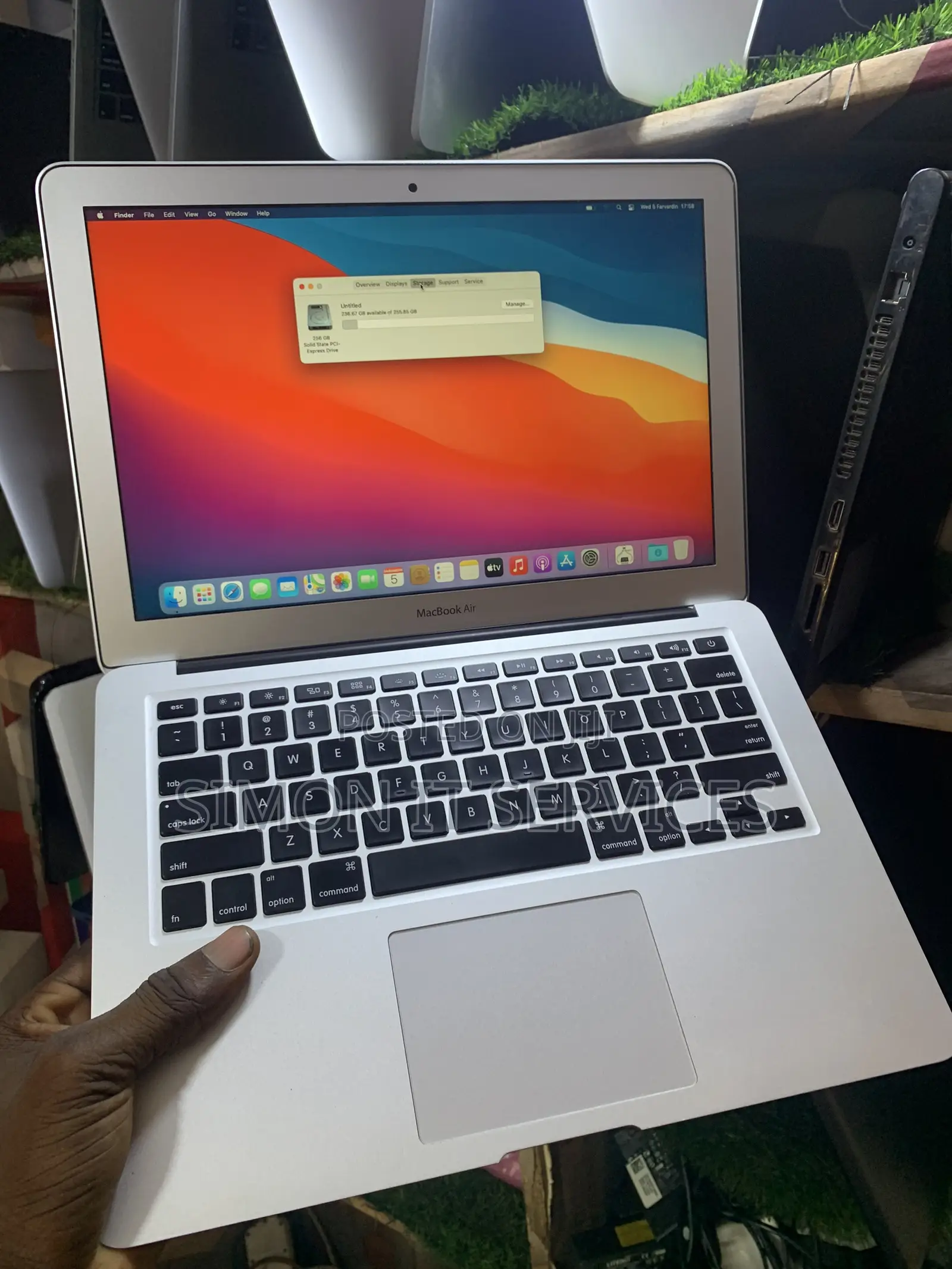 Laptop Apple MacBook Air 2017 8GB Intel Core i7 SSD 256GB