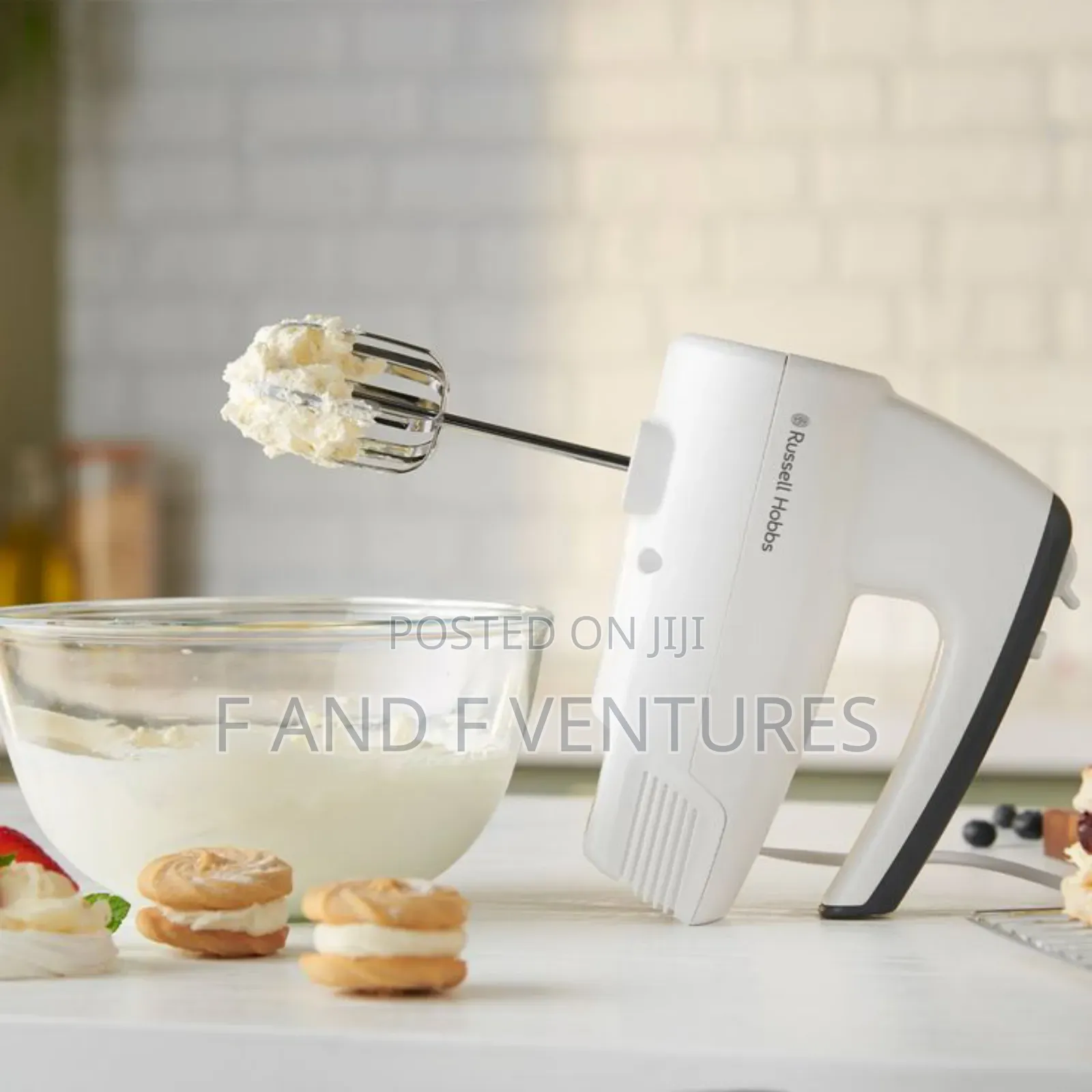 Russell Hobbs Handheld Mixing Machine - Uk