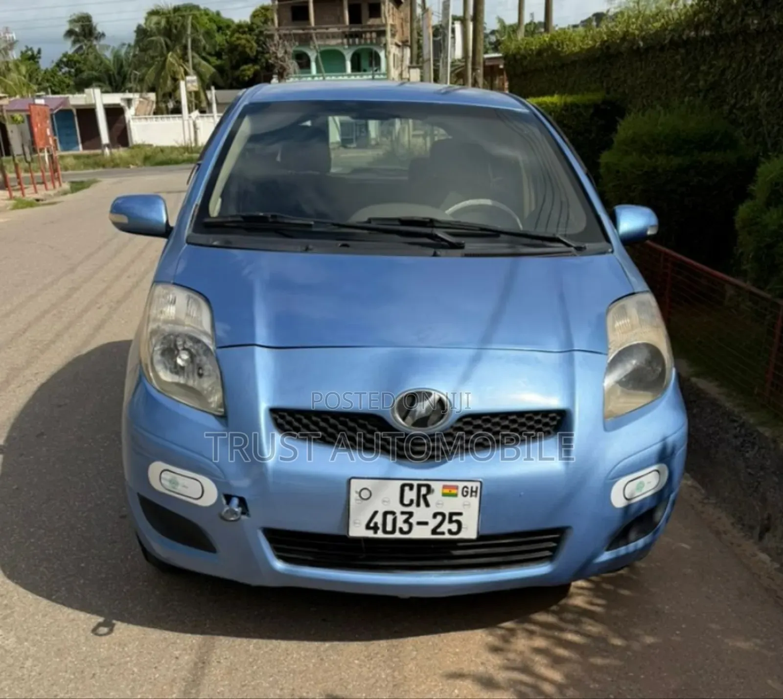 Toyota Vitz 1.0 FWD 3dr 2010 Blue