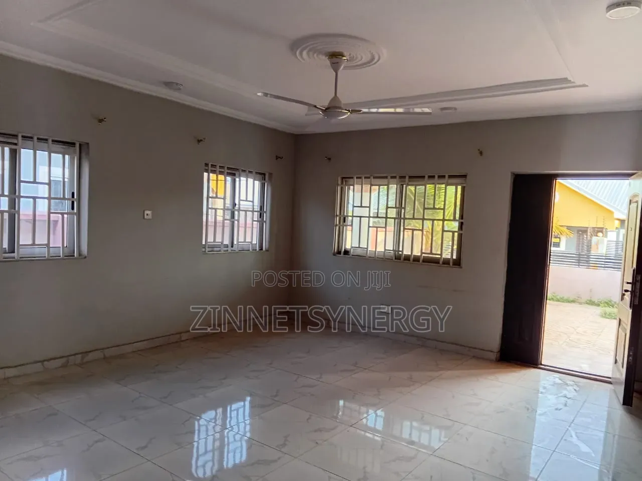 2bdrm House in Community 25 for rent