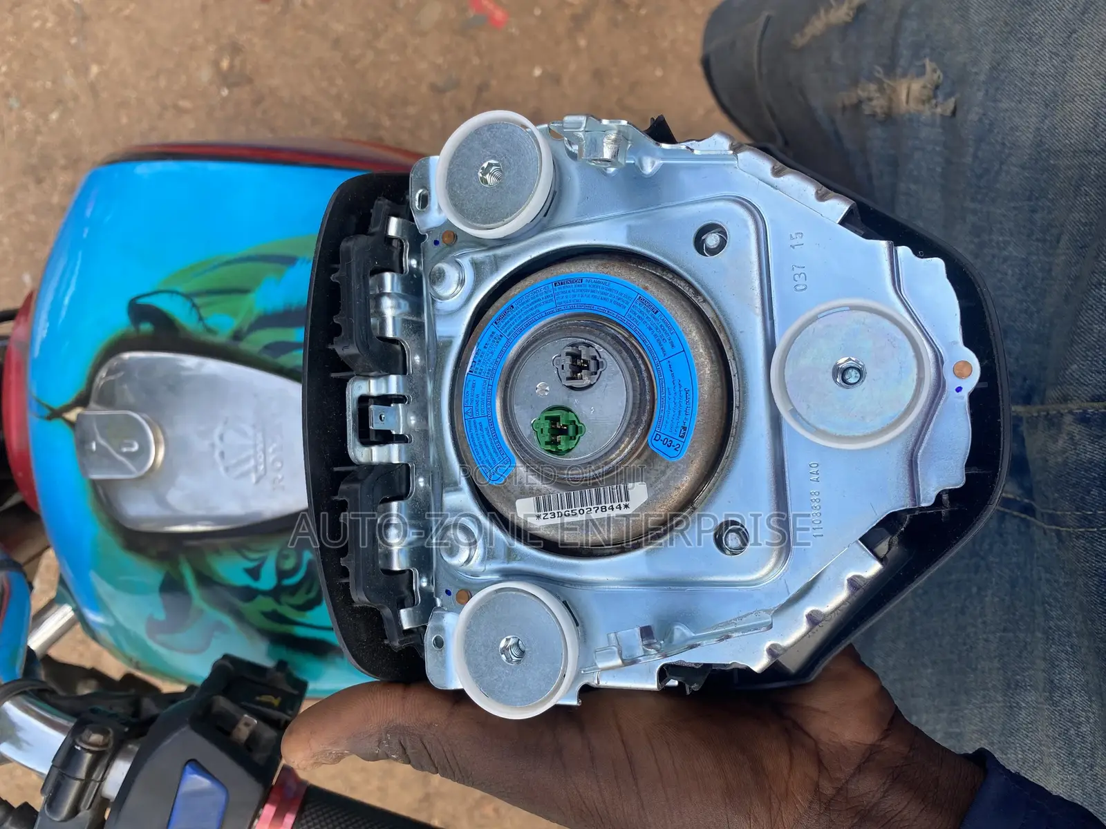 Honda Fit Steering Wheel Airbag Complete