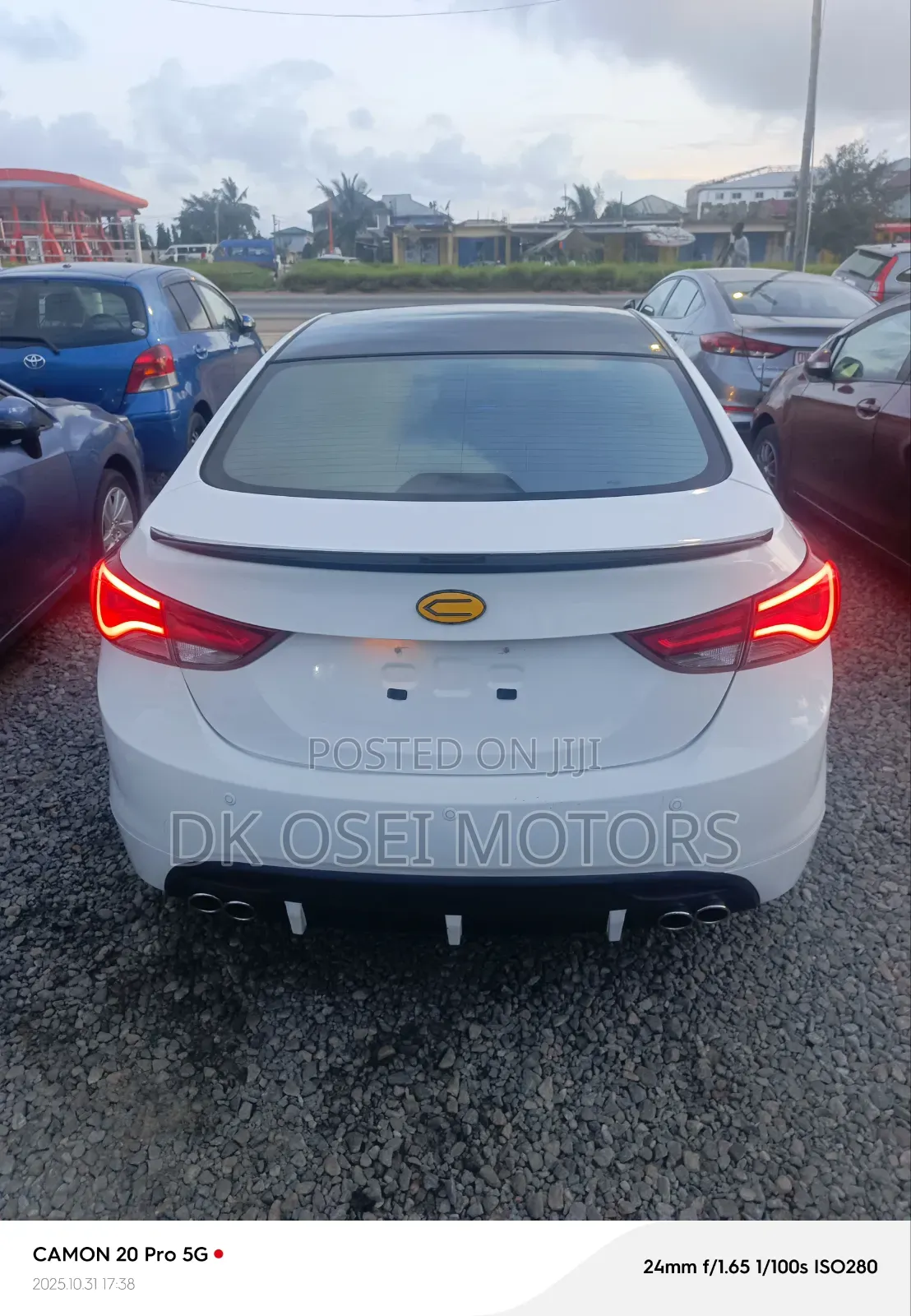 Hyundai Elantra Sport 4dr Sedan (2.0L 4cyl 6M) 2015 White