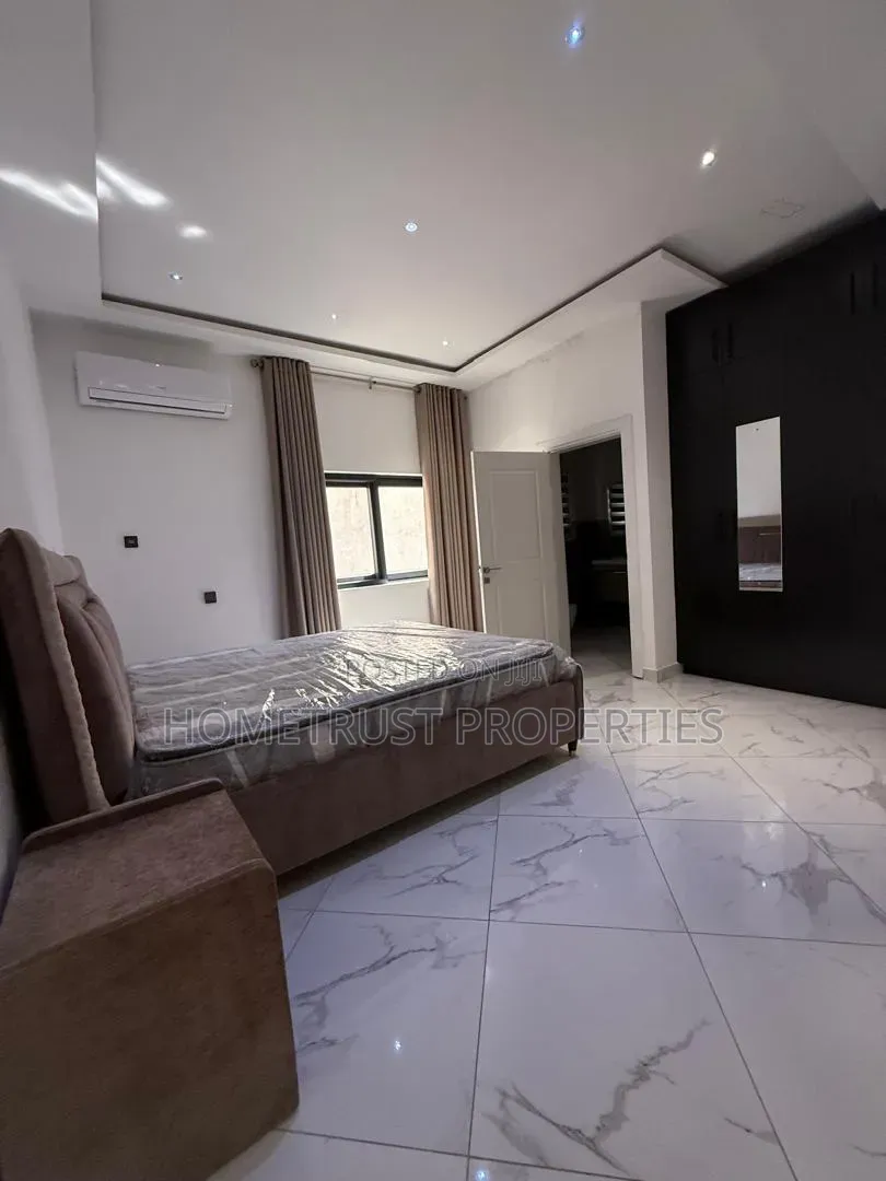 4bdrm Duplex in East Airport Mahama for rent