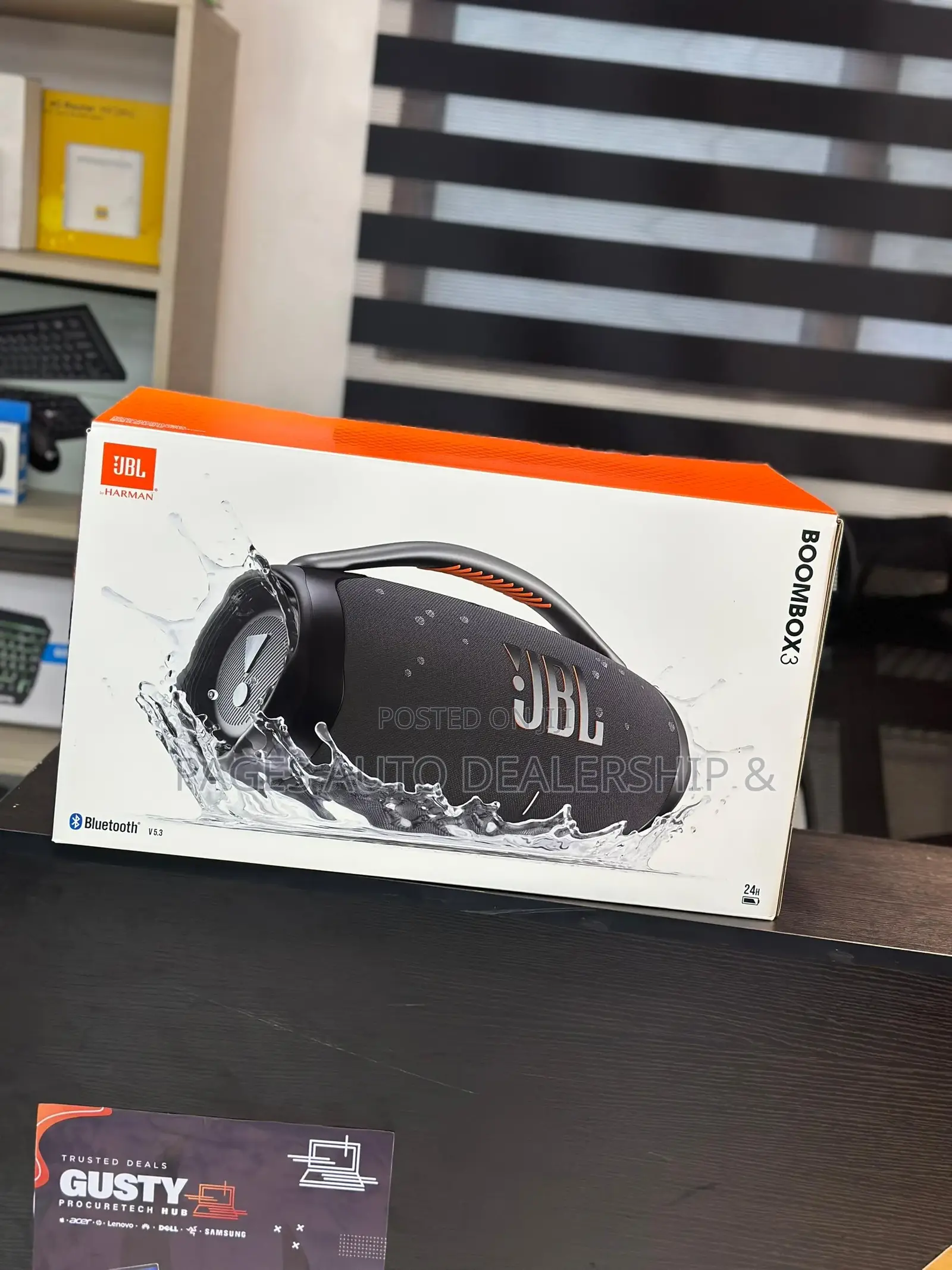 JBL Boombox 3