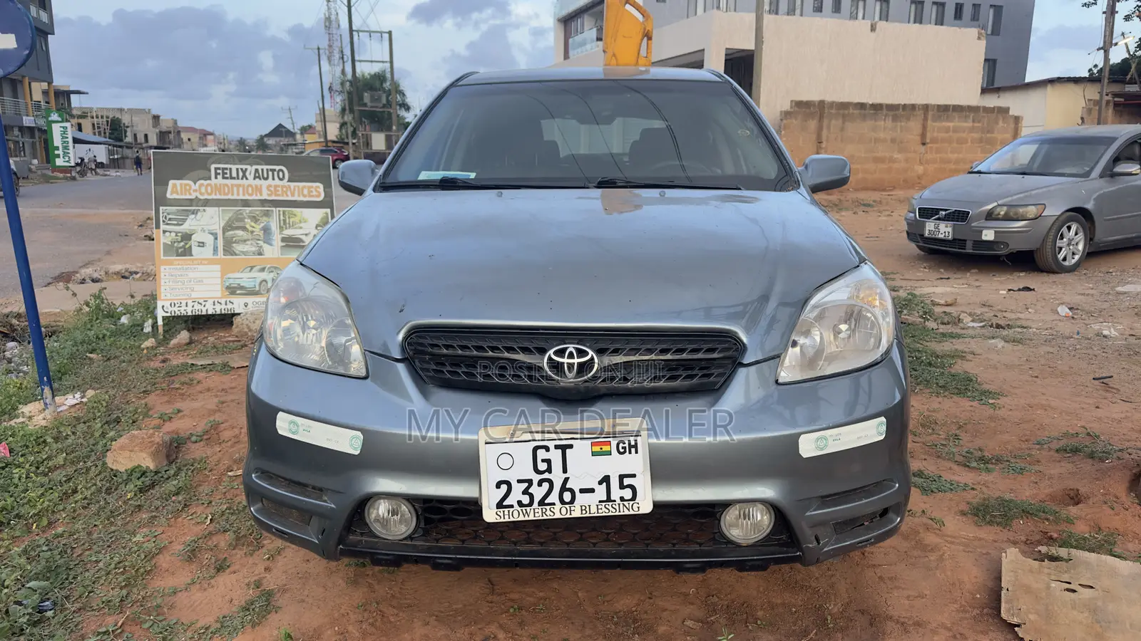 Toyota Matrix Hatchback FWD (1.8L 4cyl 5M) 2010 Gray