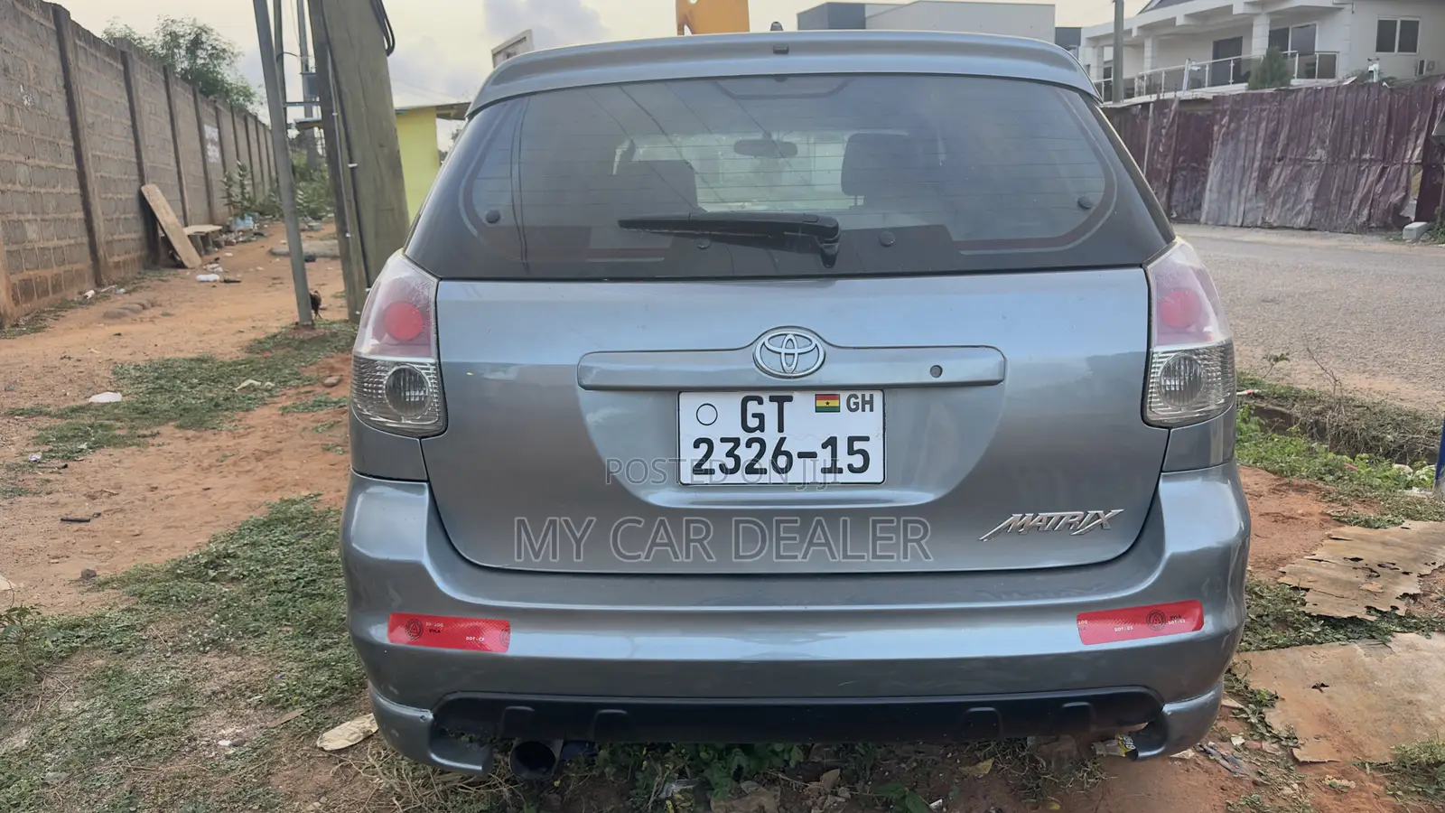 Toyota Matrix Hatchback FWD (1.8L 4cyl 5M) 2010 Gray
