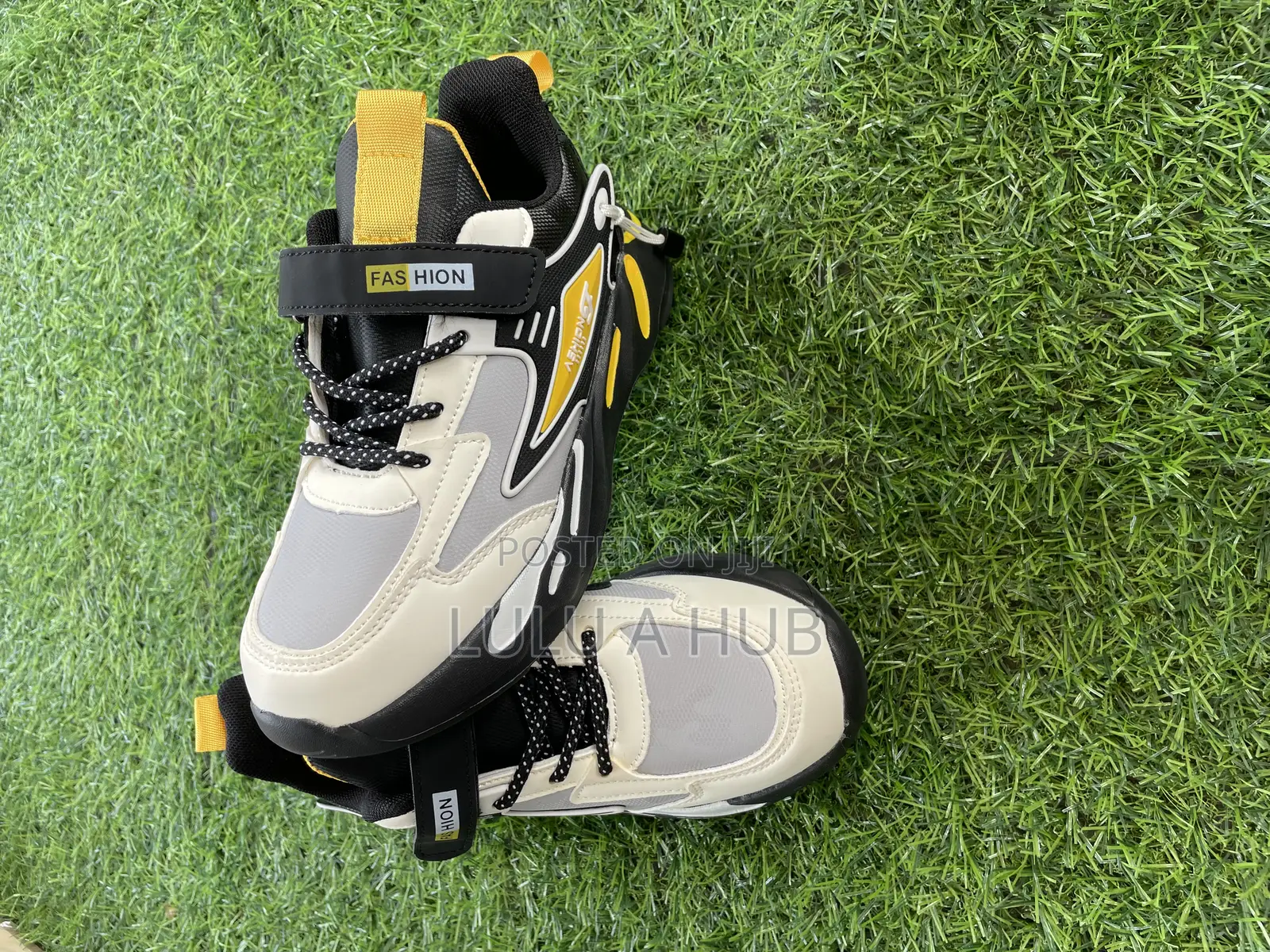Kids Sneakers