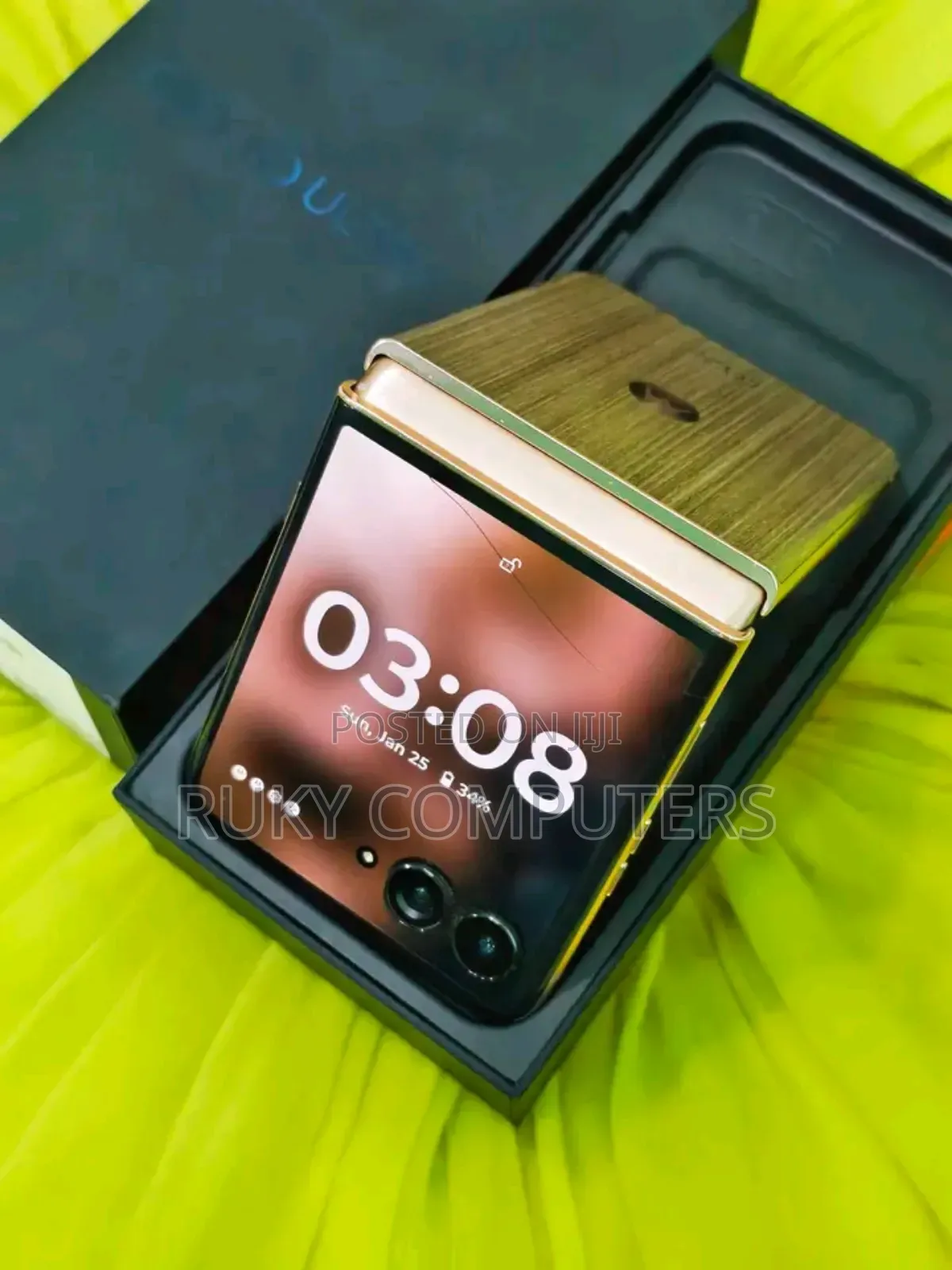 New Motorola Razr 60 Ultra 512 GB Bronze