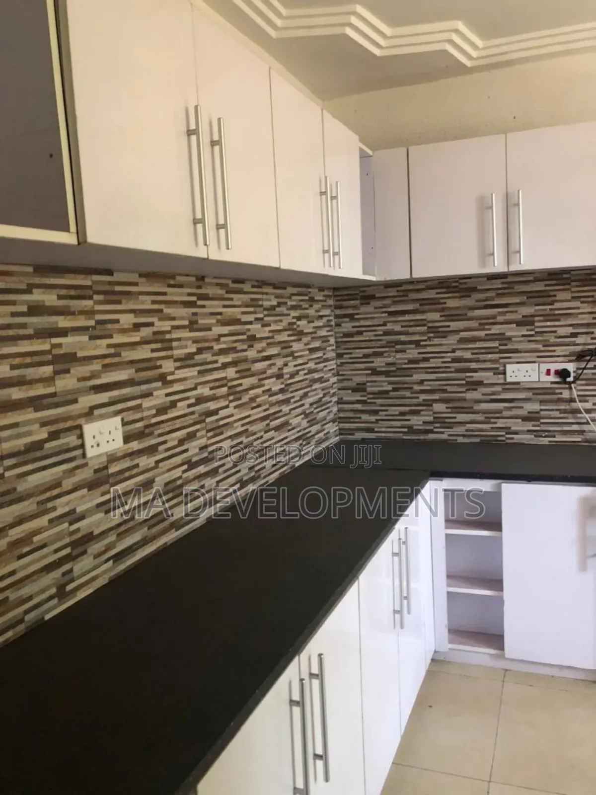 5bdrm House in Achimota Abc Near, Neoplan for rent