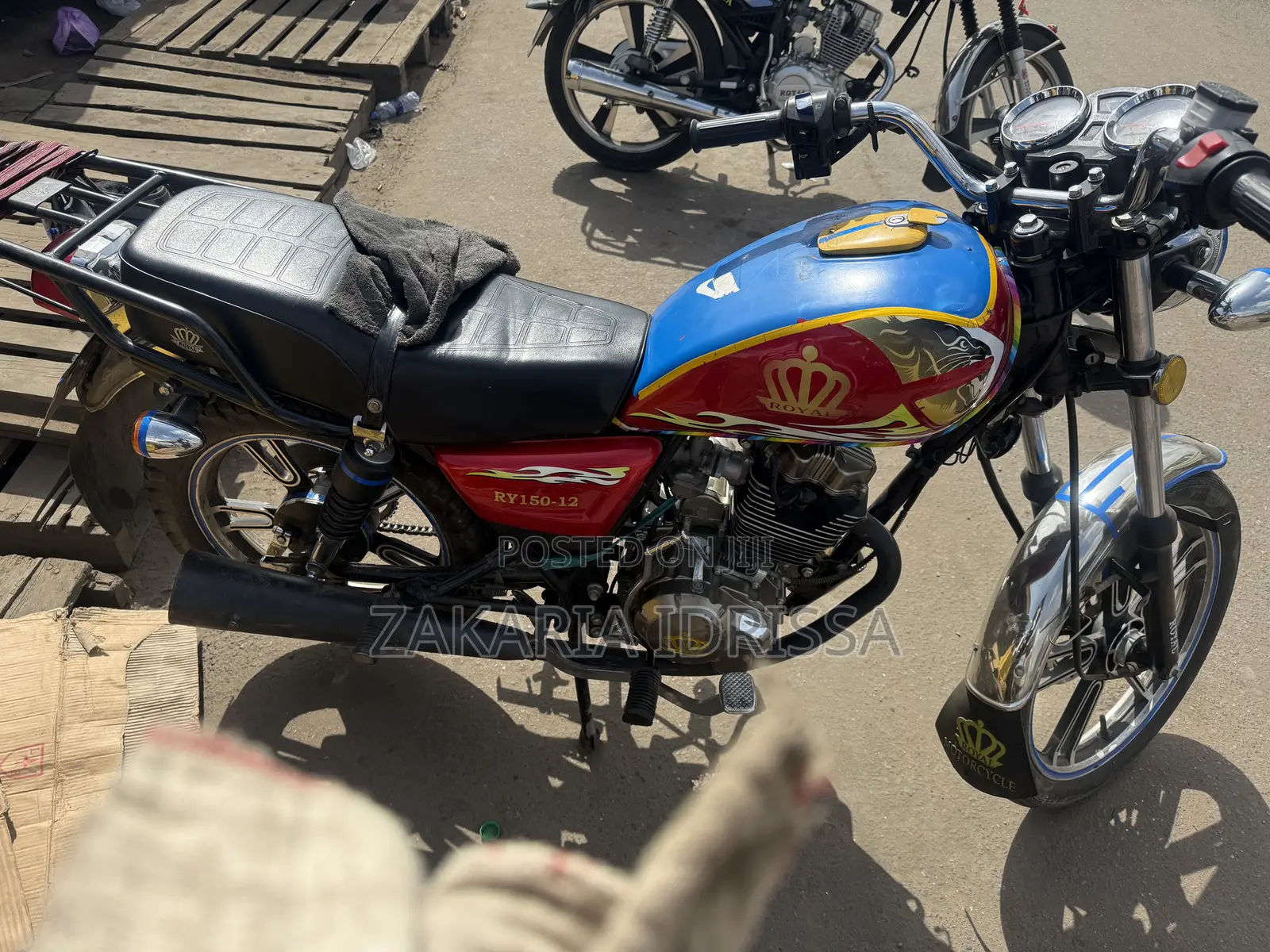 Royal RY150 2025 Red