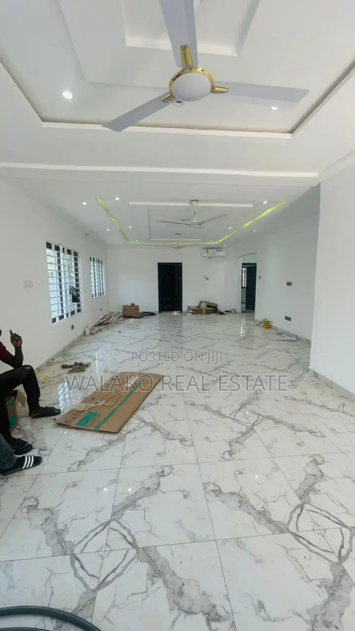 3bdrm House in Ablekuma for sale