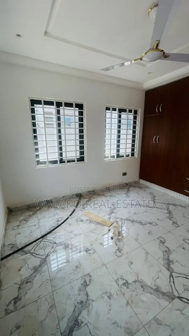 3bdrm House in Ablekuma for sale