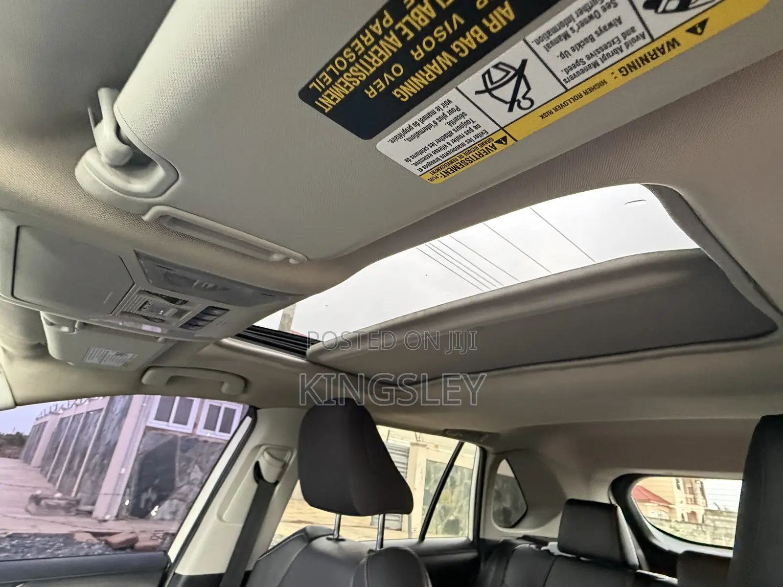 Toyota RAV4 XLE AWD 2019 White