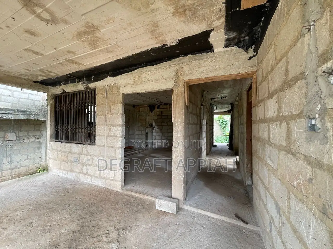 4bdrm Block of Flats in Abrepo Near Kumasi for sale