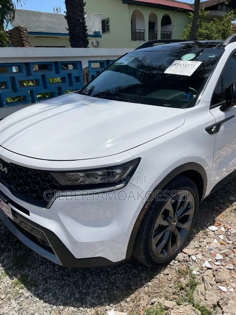 Kia Sorento 2023 White