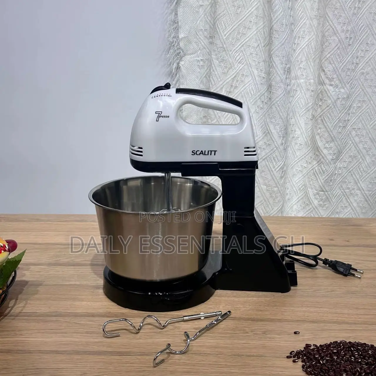 Kenwood Kitchen Hand Mixer With Mixing Bowl