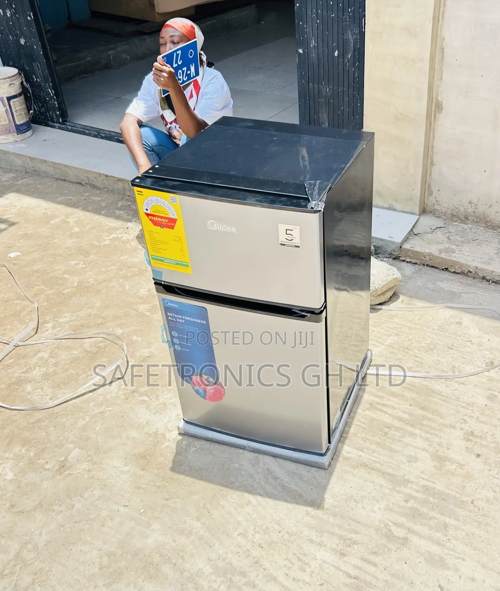 Best Quality Midea 87ltr Double Door Table Top Fridge Hd-113f(N