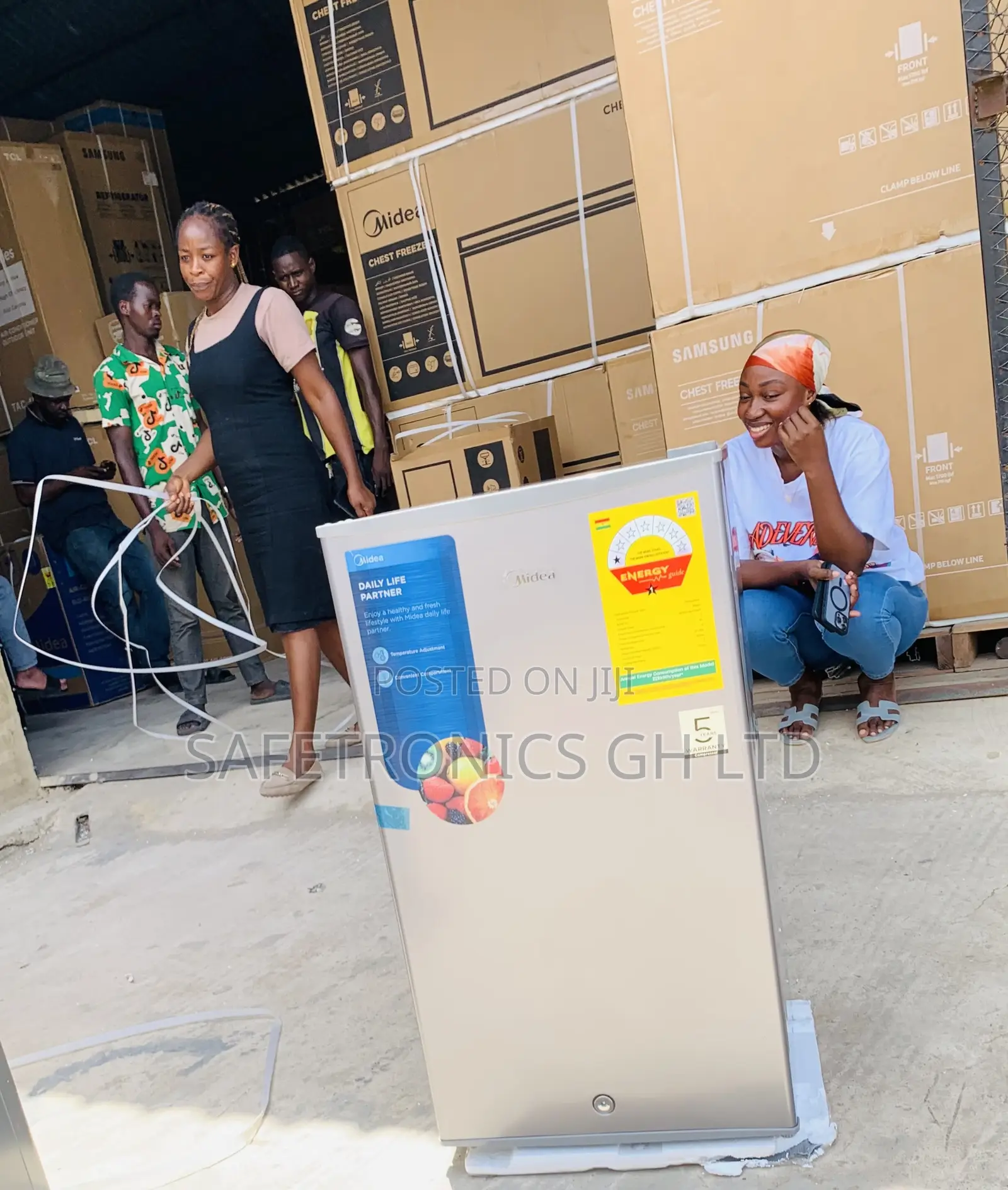 Reliable Fast Midea 85l Litres Table Top Refrigerator Mdrd133fgg31