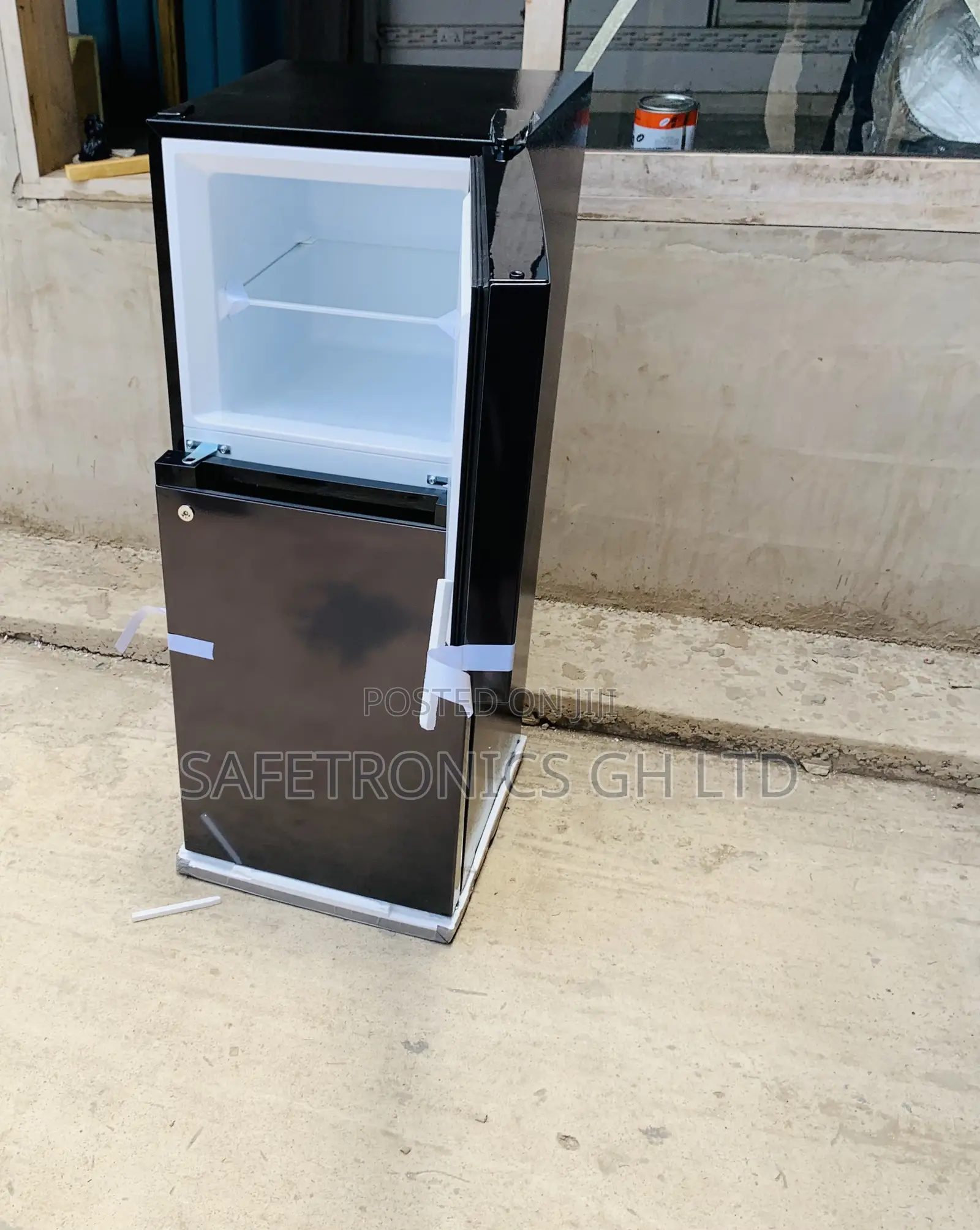 Purchase Best 127l Jazz Black Top Mount Refrigerator