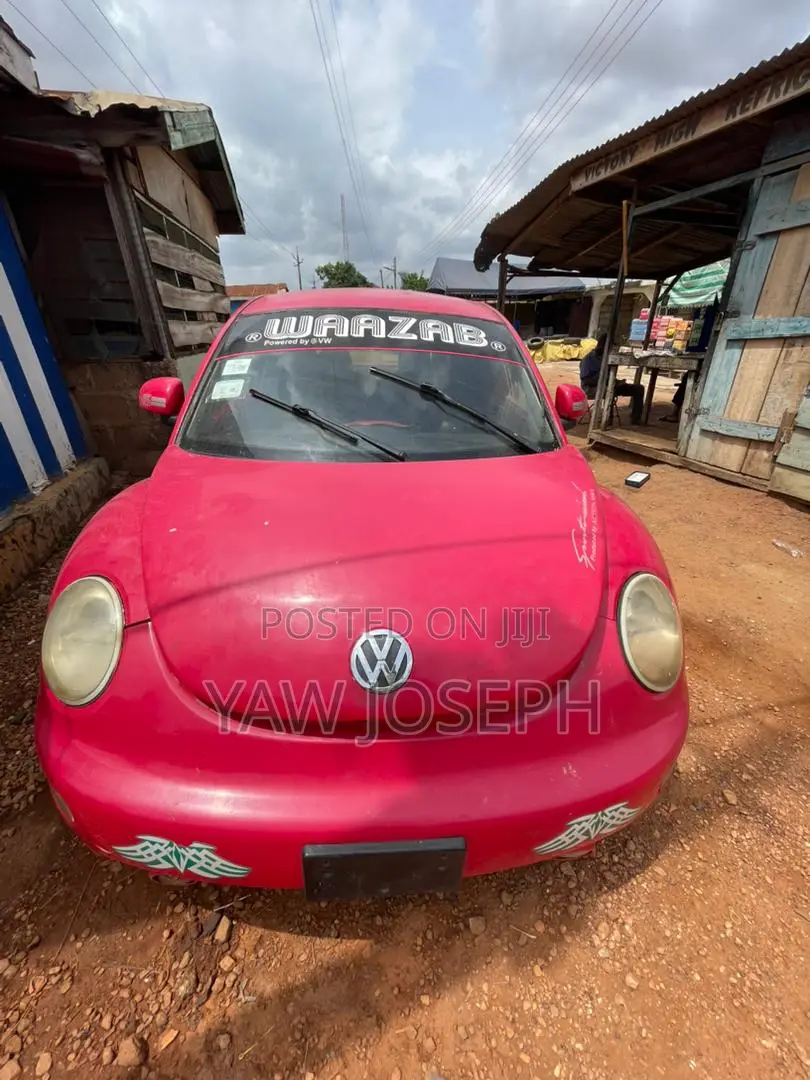 Volkswagen Beetle 2003 Red