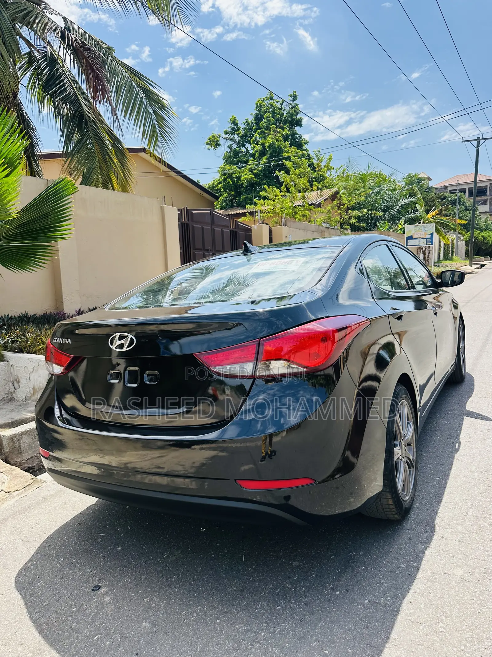 Hyundai Elantra 2015 Black
