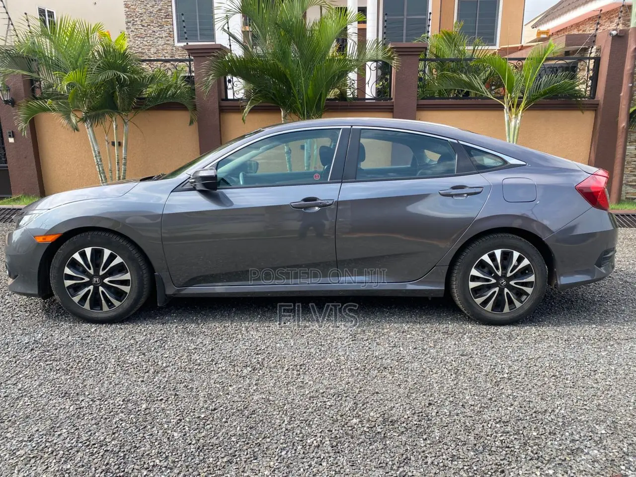 Honda Civic 2018 Gray