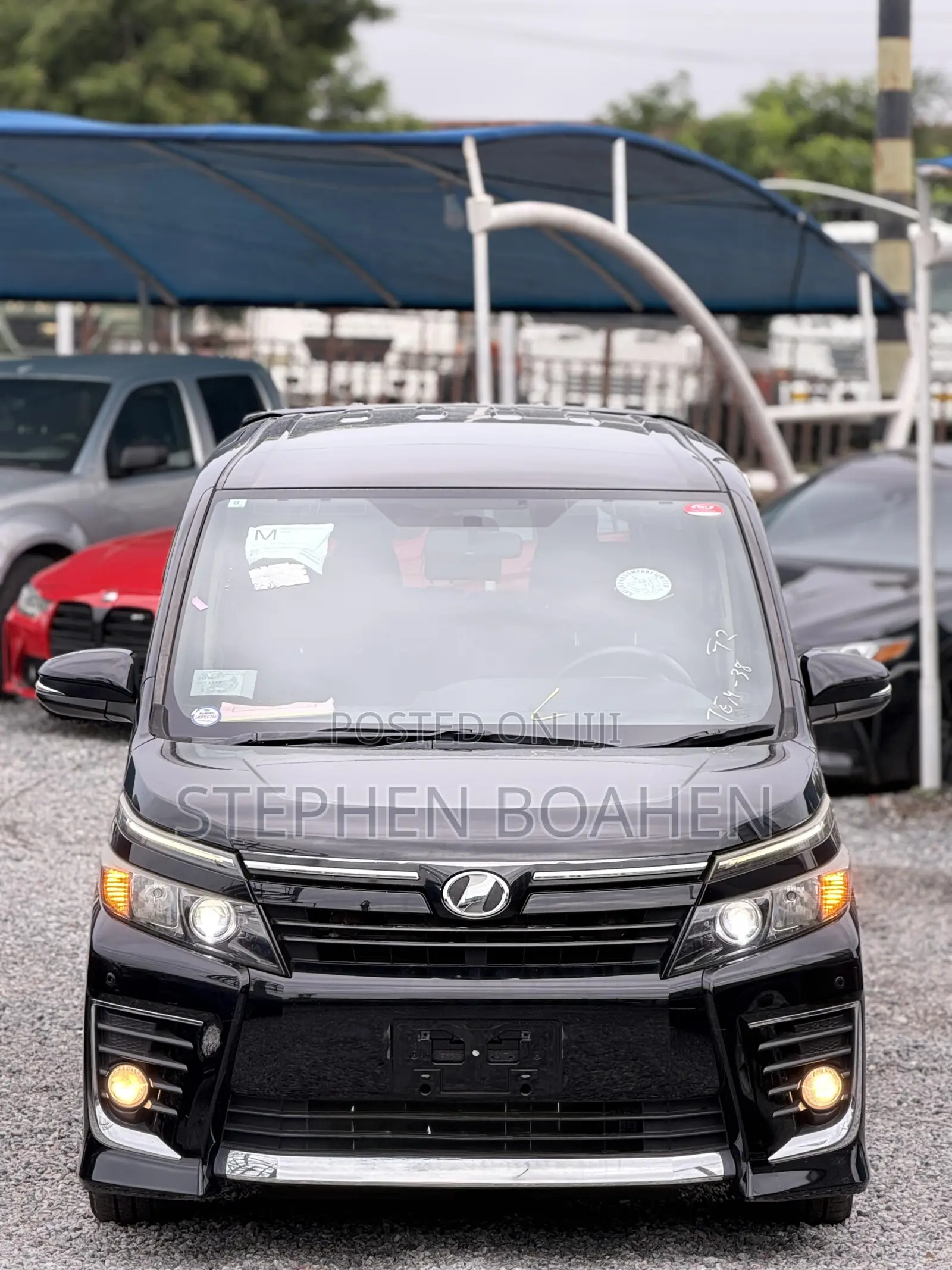 Toyota Voxy 2015 Black