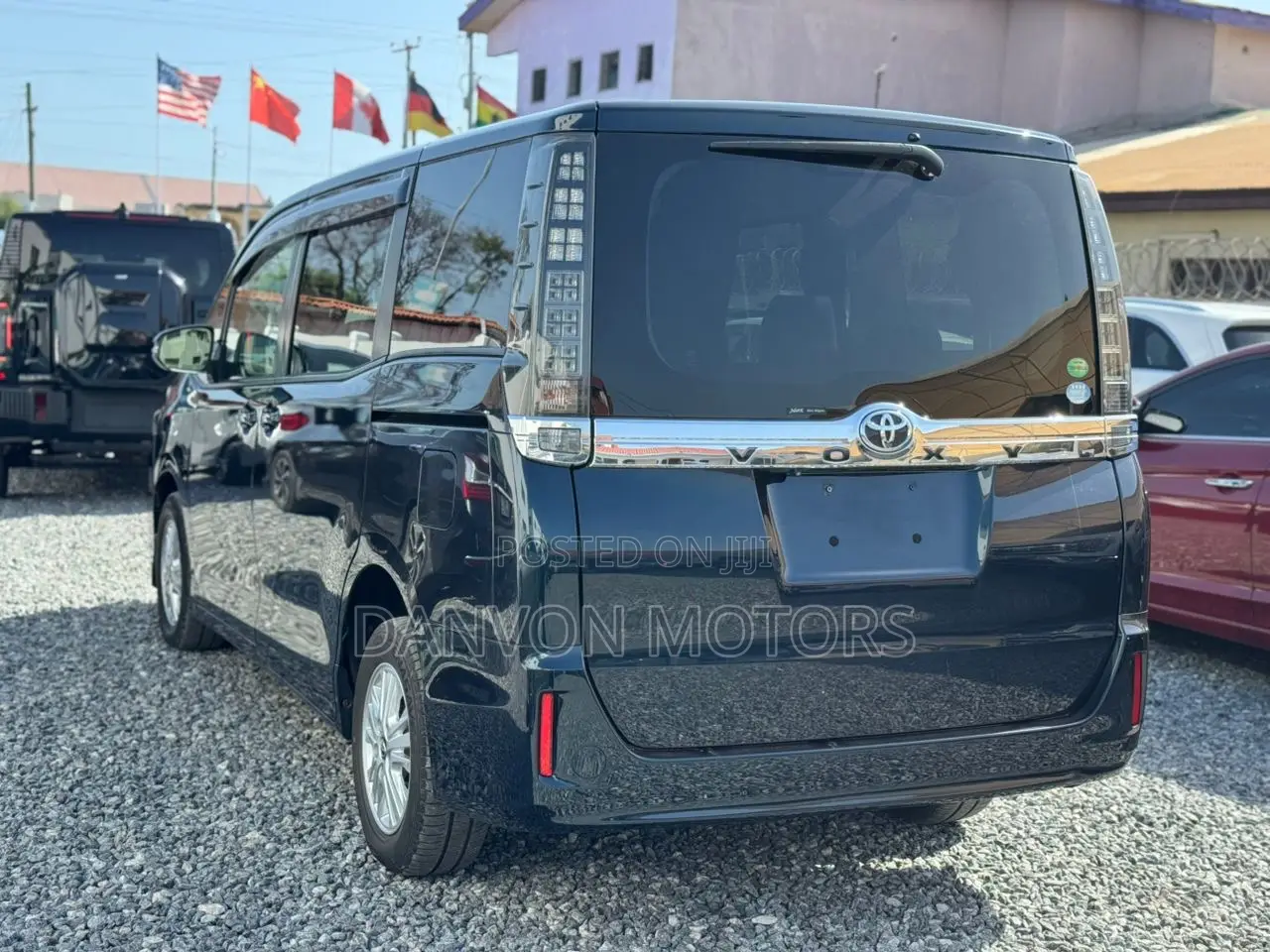 Toyota Voxy 2015 Black
