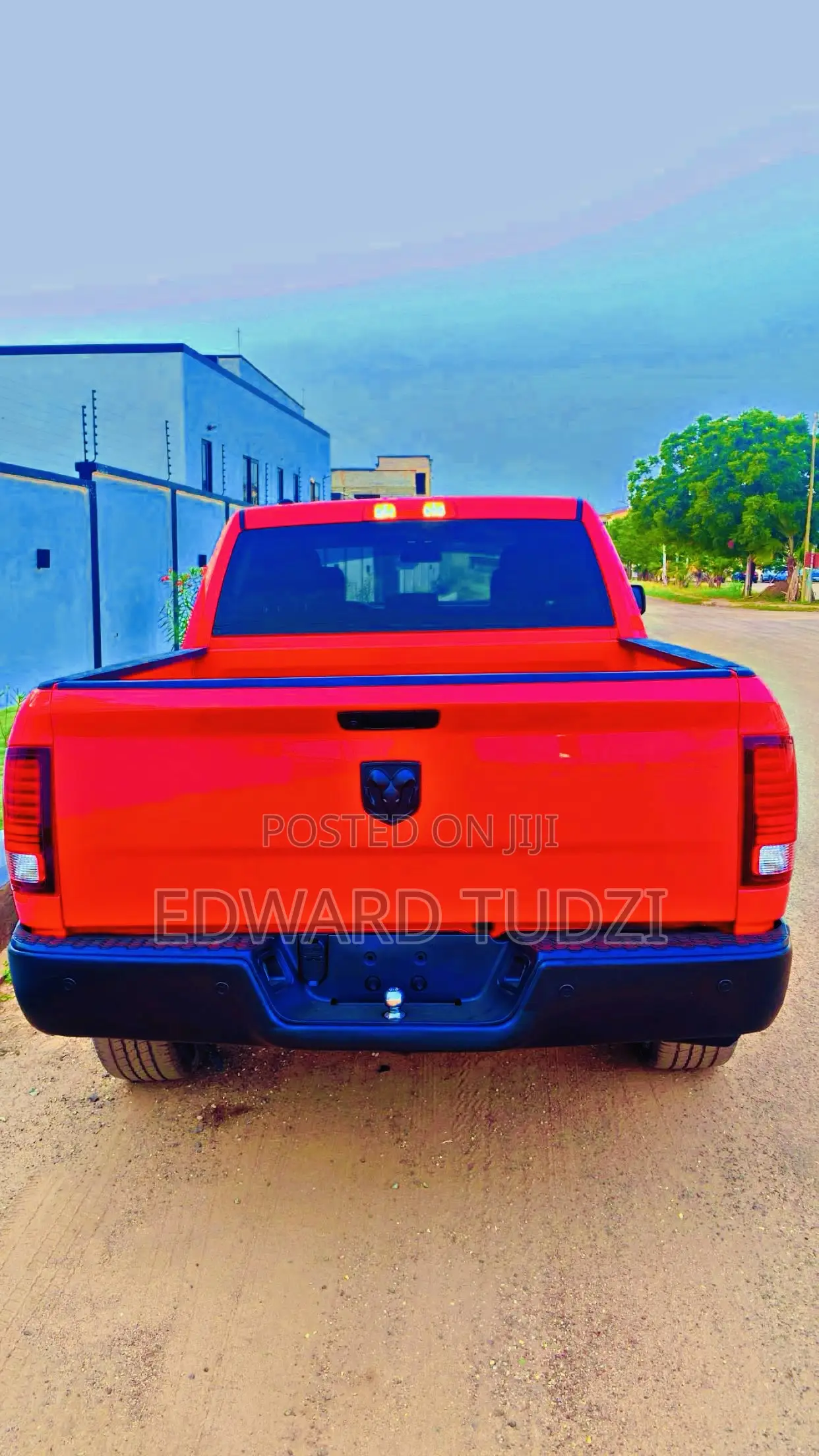 RAM 1500 Tradesman Quad Cab SB 2024 Red