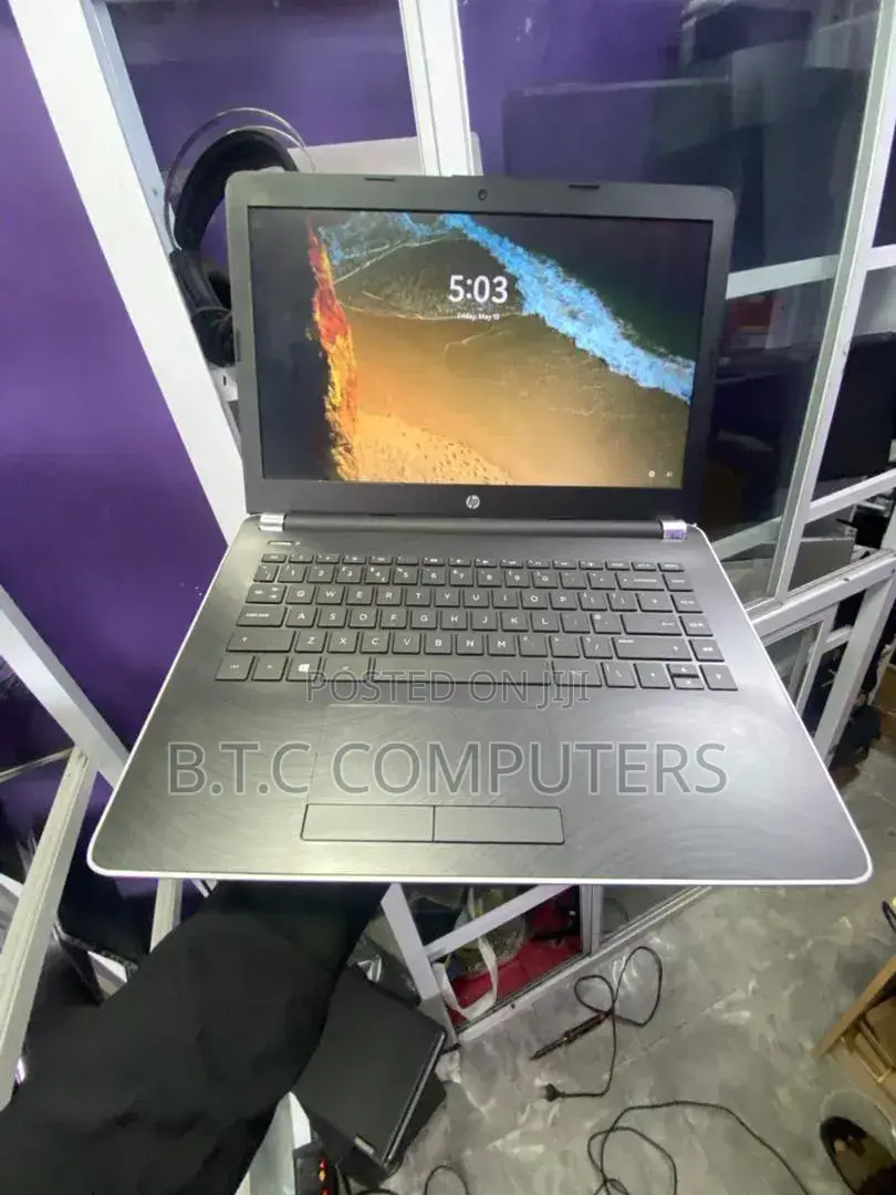 Laptop HP Pavilion 15 4GB Intel Pentium HDD+SSD 500GB