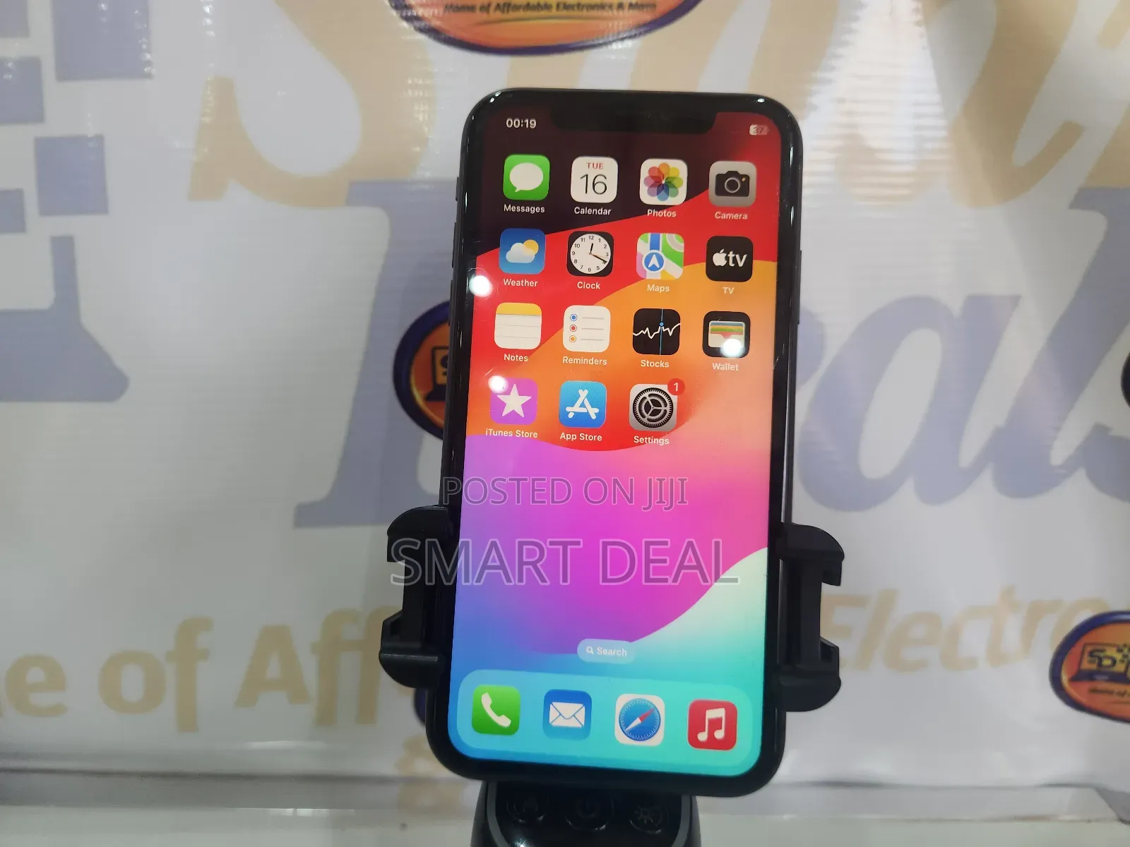 Apple iPhone 11 64 GB Black