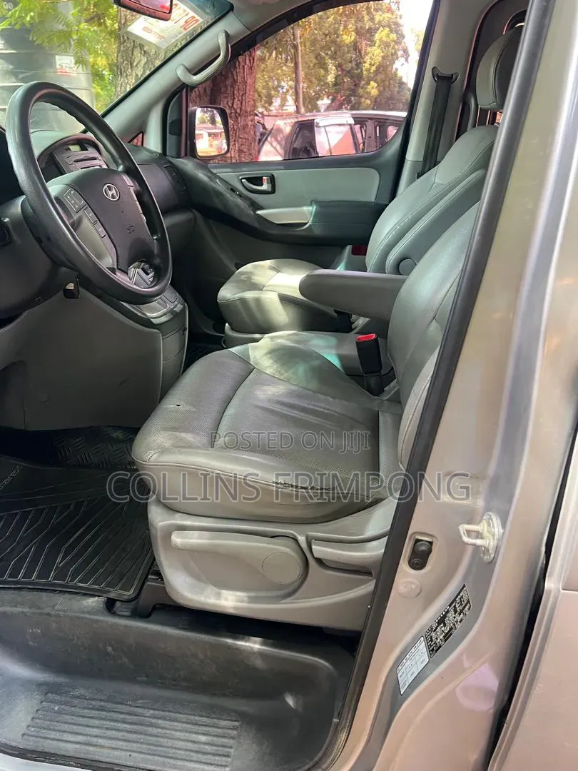 Hyundai Starex 2014 Silver
