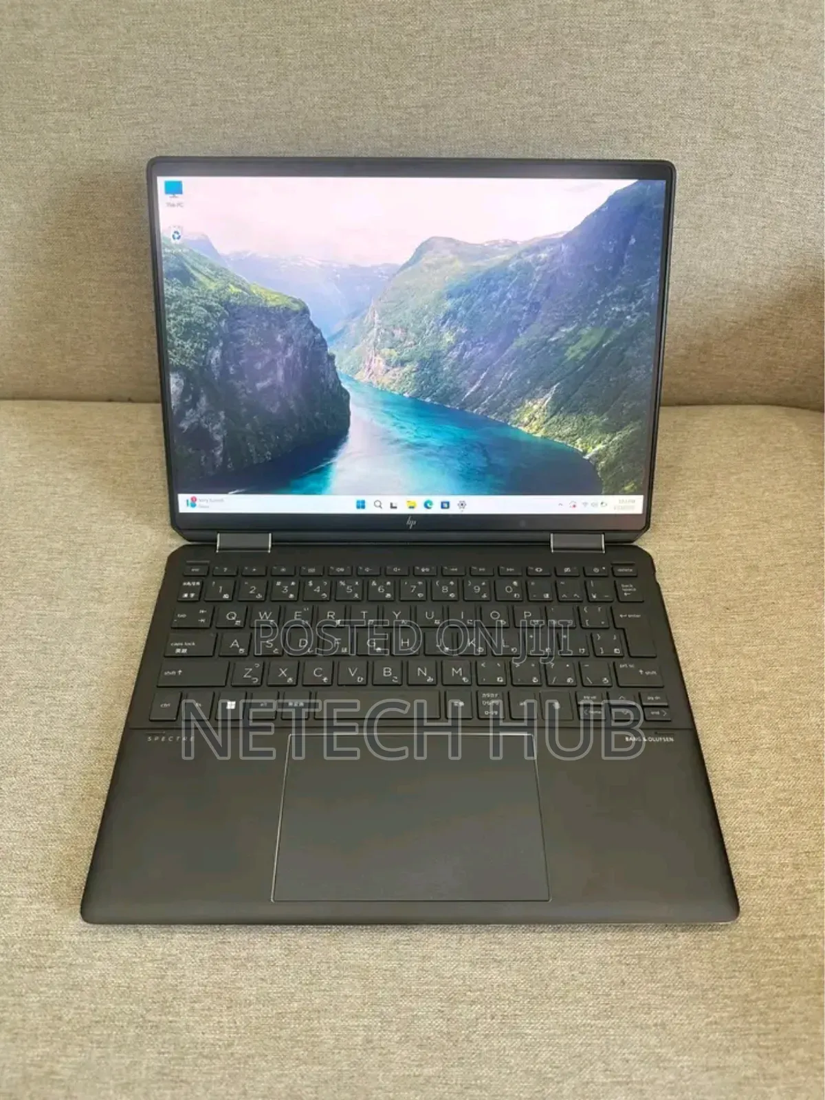 New Laptop HP Spectra 13 16GB Intel Core i5 SSD 512GB