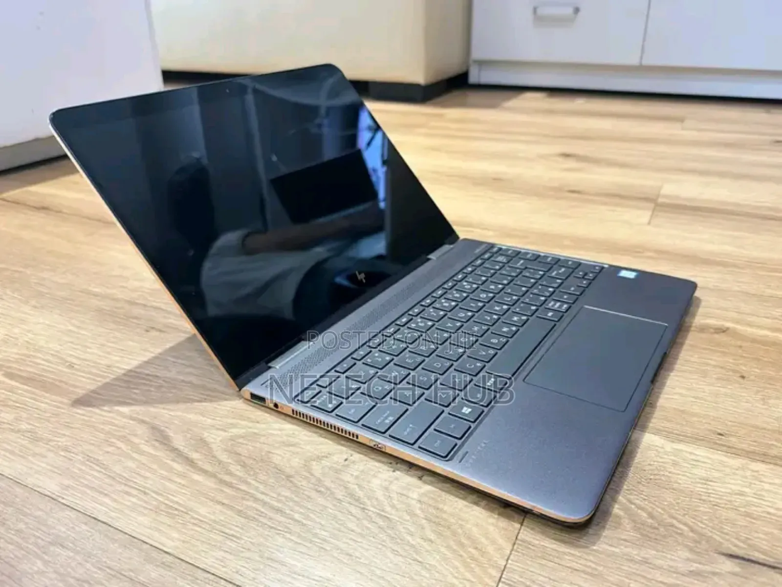 New Laptop HP Spectra 13 16GB Intel Core i5 SSD 512GB