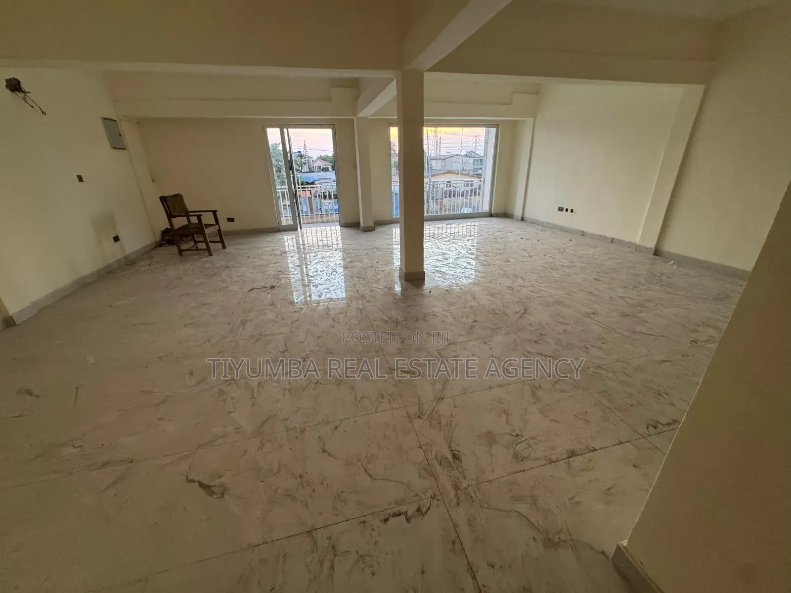Double Shop Space for Rent at Dzurwulu.