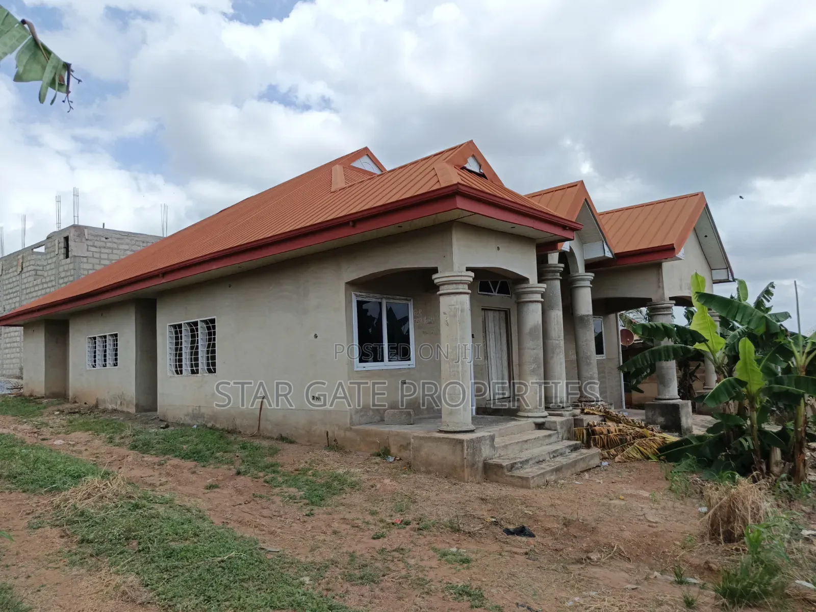 4bdrm House in Asuofia Kokoben, Kumasi Metropolitan for sale