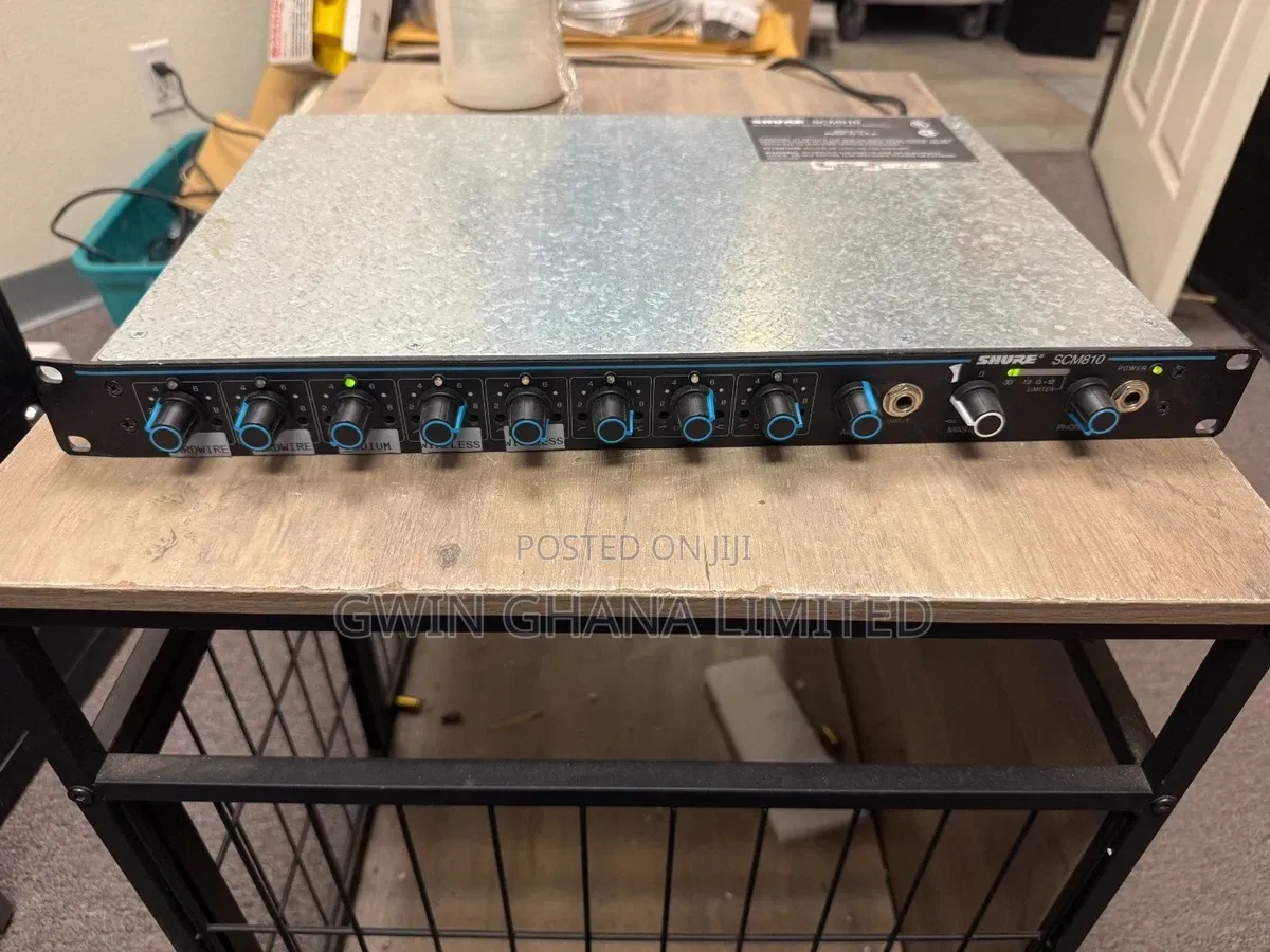 Shure Scm810 8 Channel Mic Mixer Microphone - Black