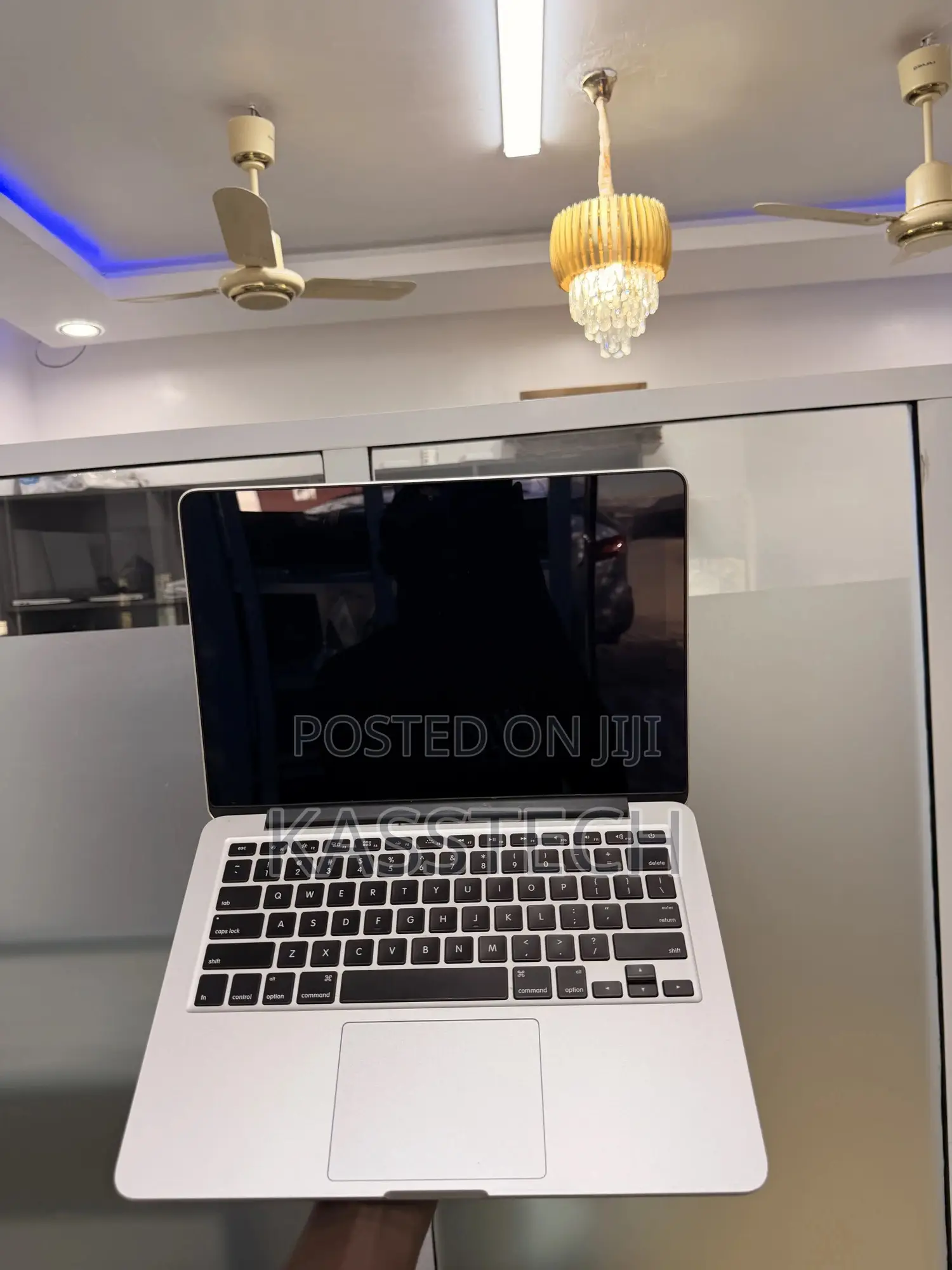 Laptop Apple MacBook Pro 2015 8GB Intel Core i5 SSD 256GB