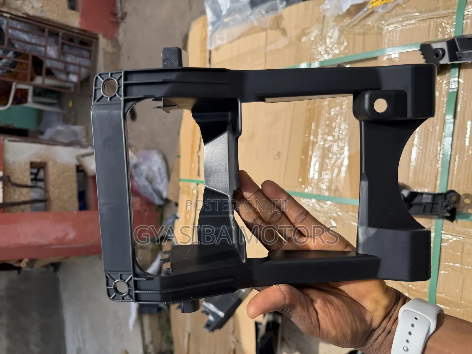Honda Hr- V 2015 - 2021 Top Grille Bracket Set