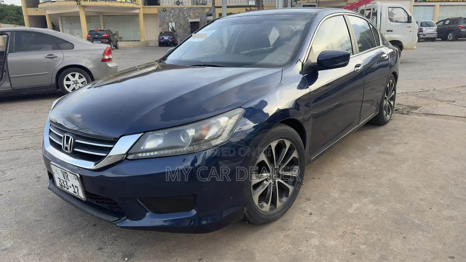 Honda Accord Touring V-6 4dr Sedan (3.5L 6cyl 6A) 2014 Blue