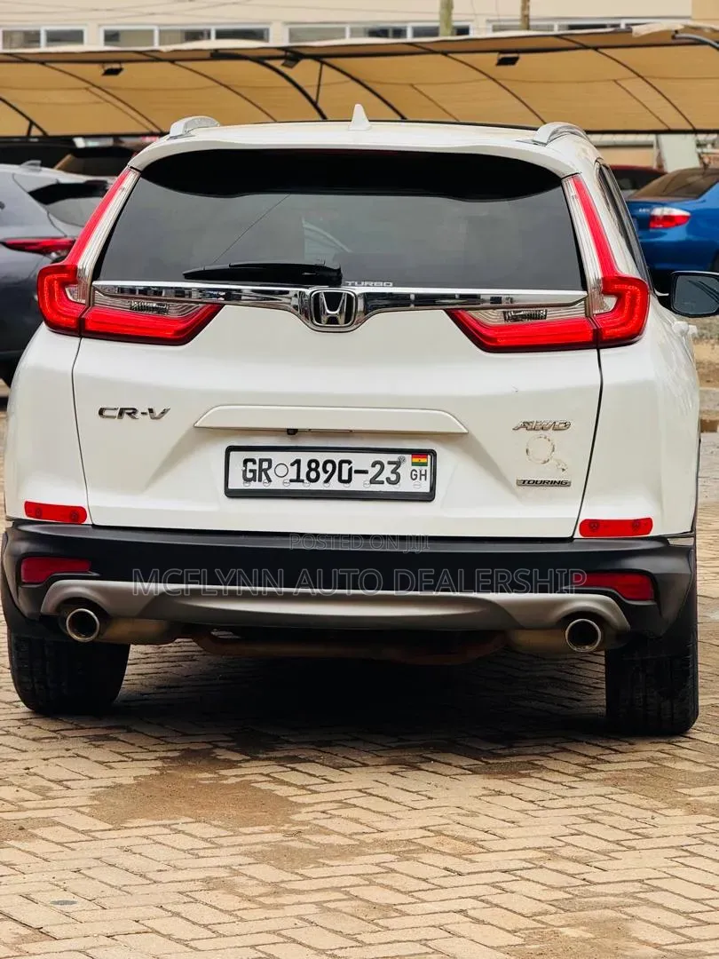 Honda CR-V Touring AWD 2019 White