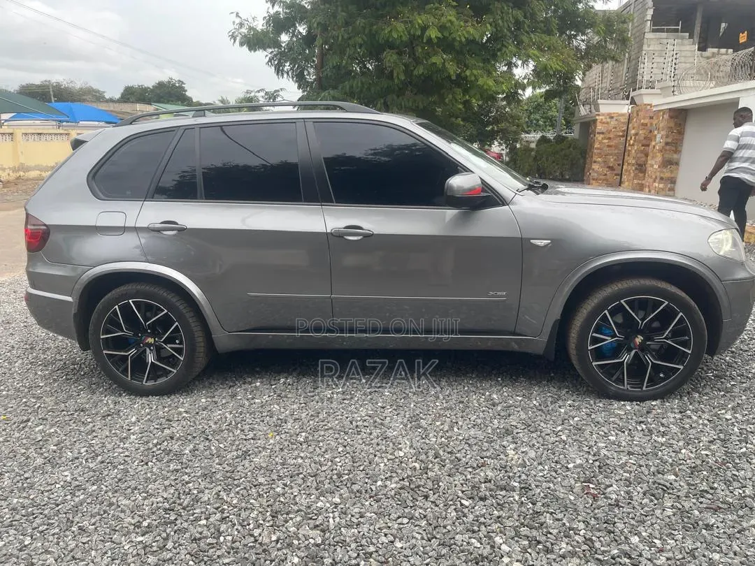BMW X5 2012 Gray