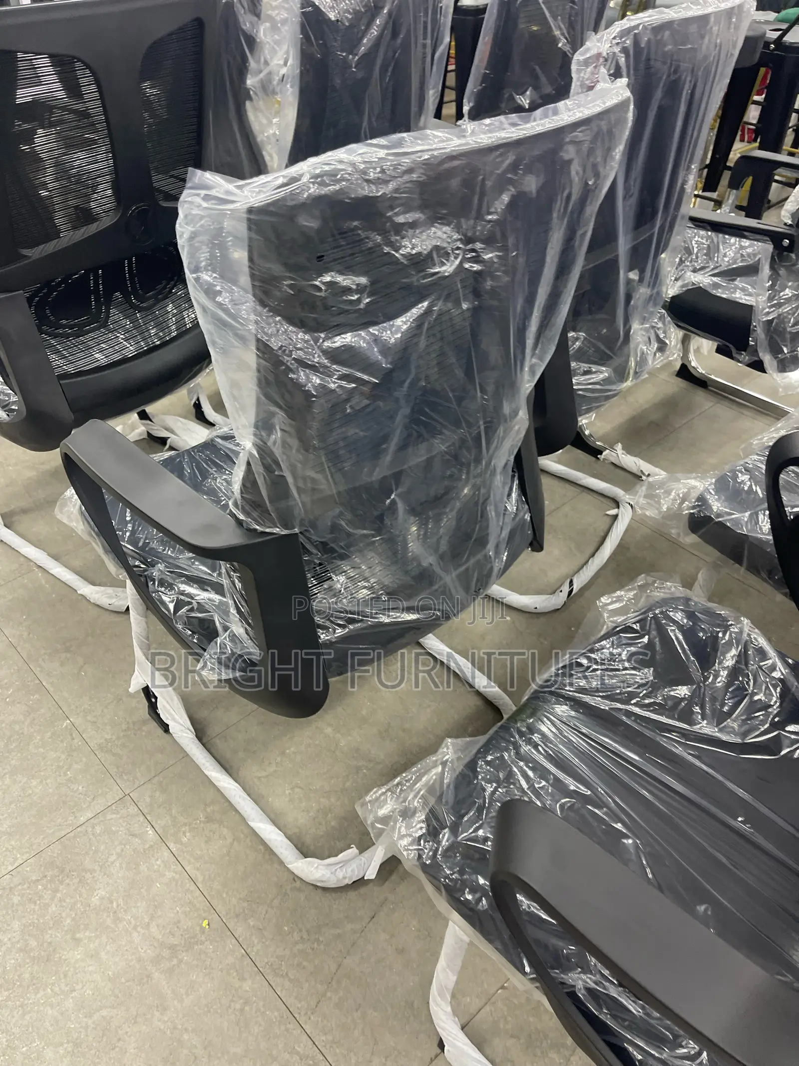 Office Chair / Conference Black Chairs