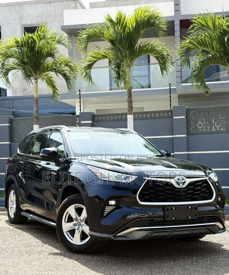 Toyota Highlander XLE 2022 Black