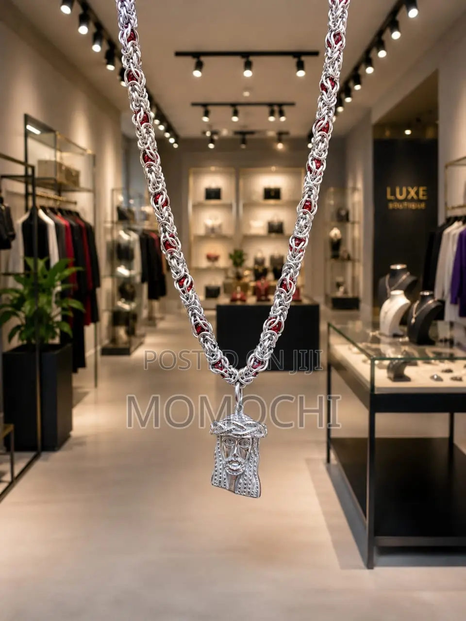 Ice Momochi Chain